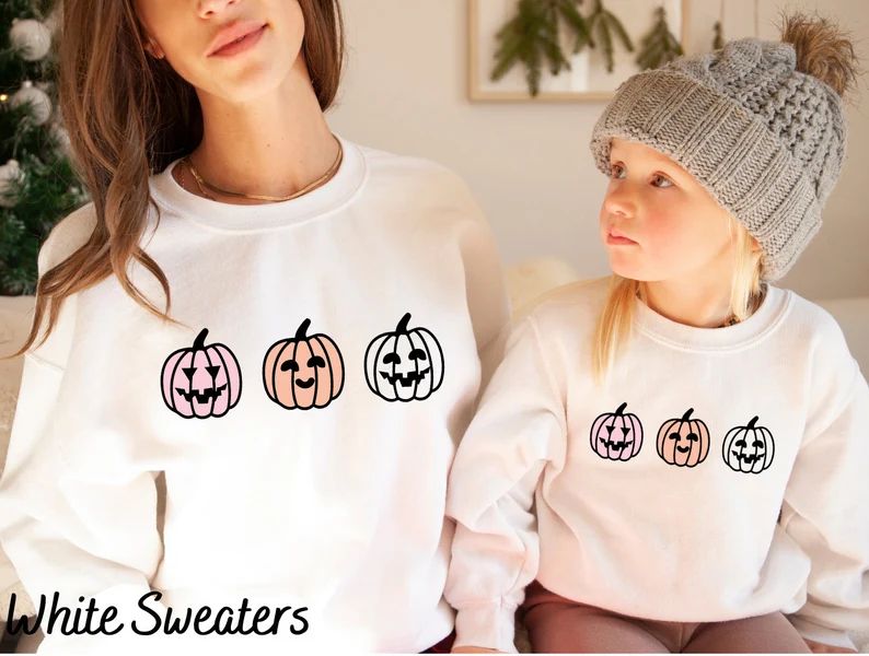 Mama and Me Halloween Spooky Season Mama Sweatshirt - Etsy | Etsy (US)