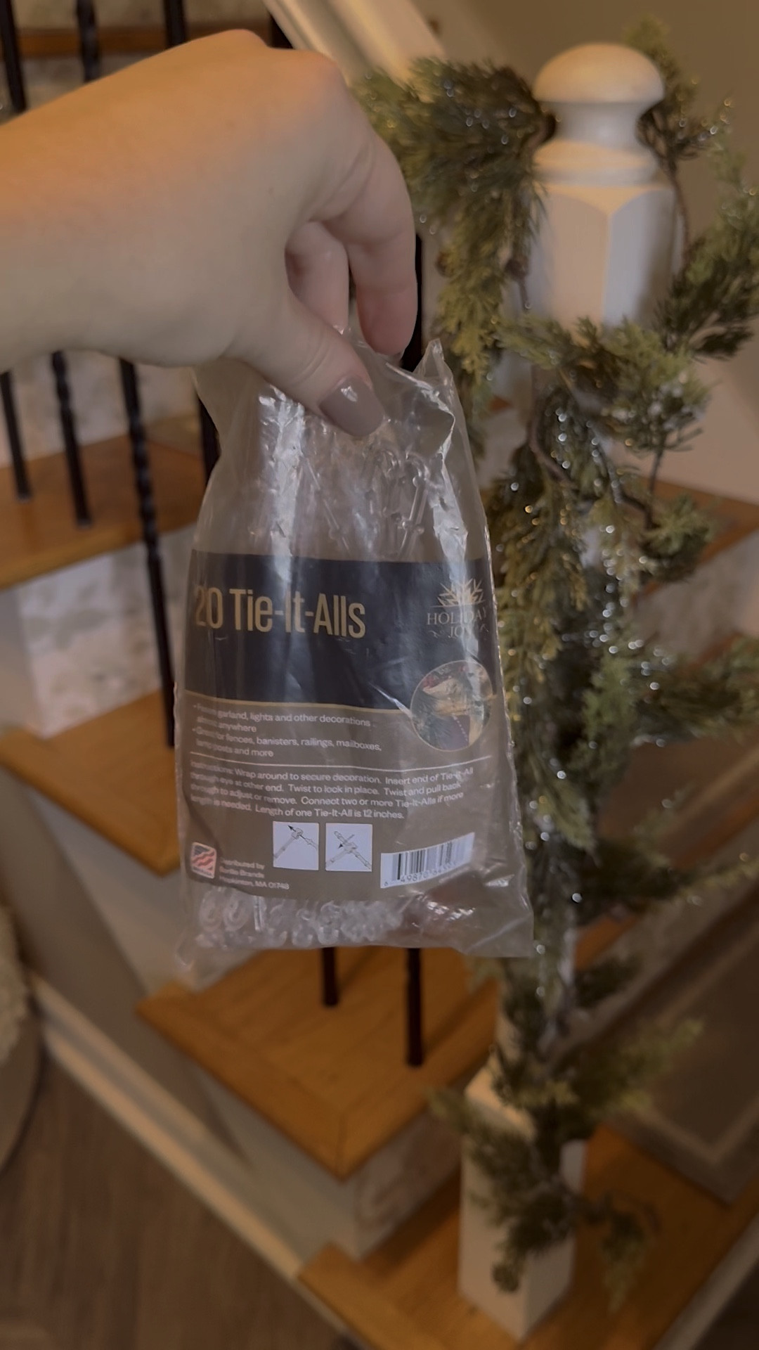 clear rubber reusable zip ties for your Christmas garland! no damage to the paint or wood 🙌🏻
my exact garland is linked too!


#LTKHome #LTKHoliday #LTKSeasonal