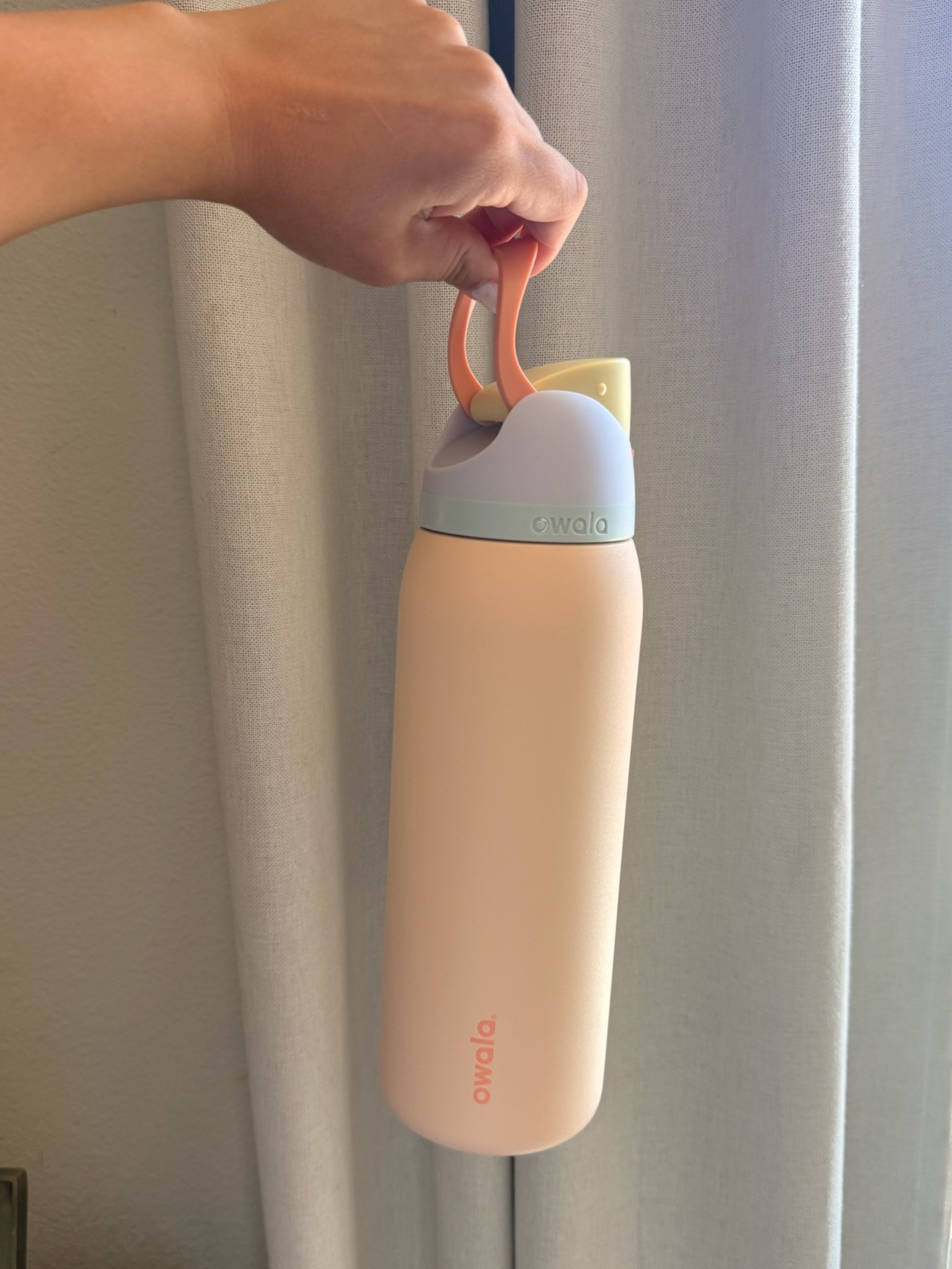 As someone who has tried EVERY water bottle, this is one i always go back to / re-purchase!! SO GOOD!!!

#LTKfitnessgoals #LTKmorningroutine #LTKActive