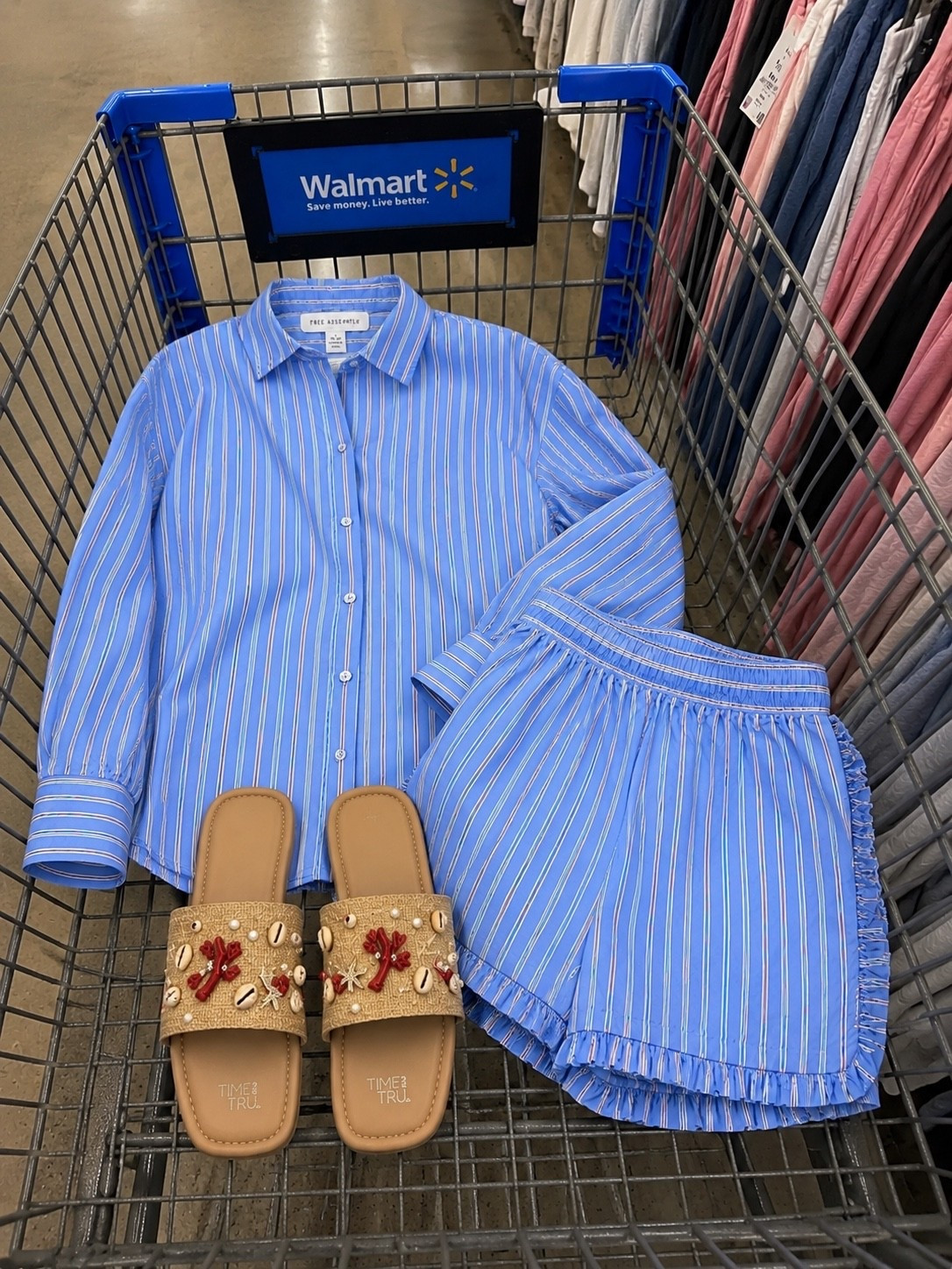 Cute matching set that’s giving nautical vibes.

#LTKSeasonal #LTKOver40 #LTKootd