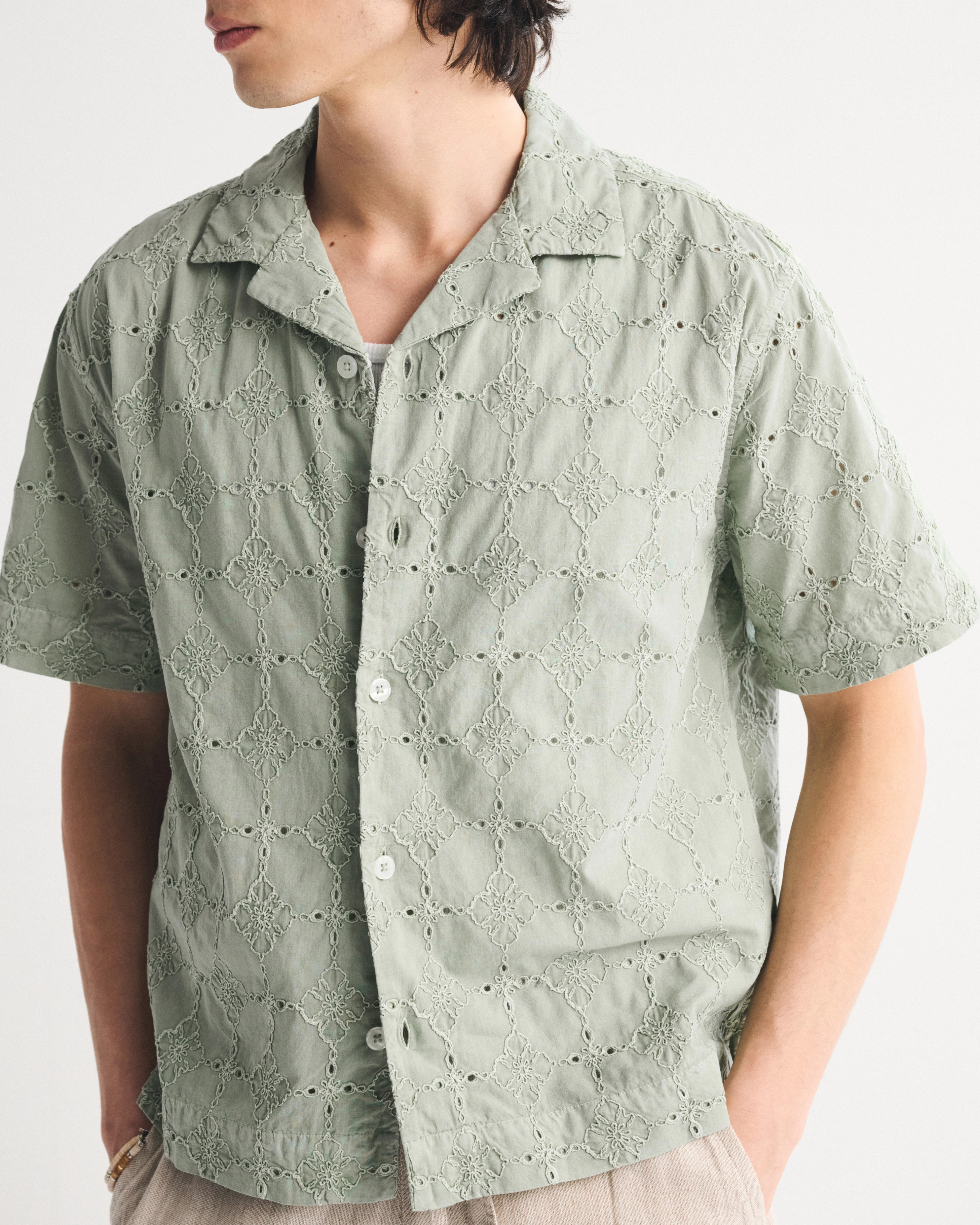 100% Cotton Embroidered Resort Shirt | Abercrombie & Fitch (US)