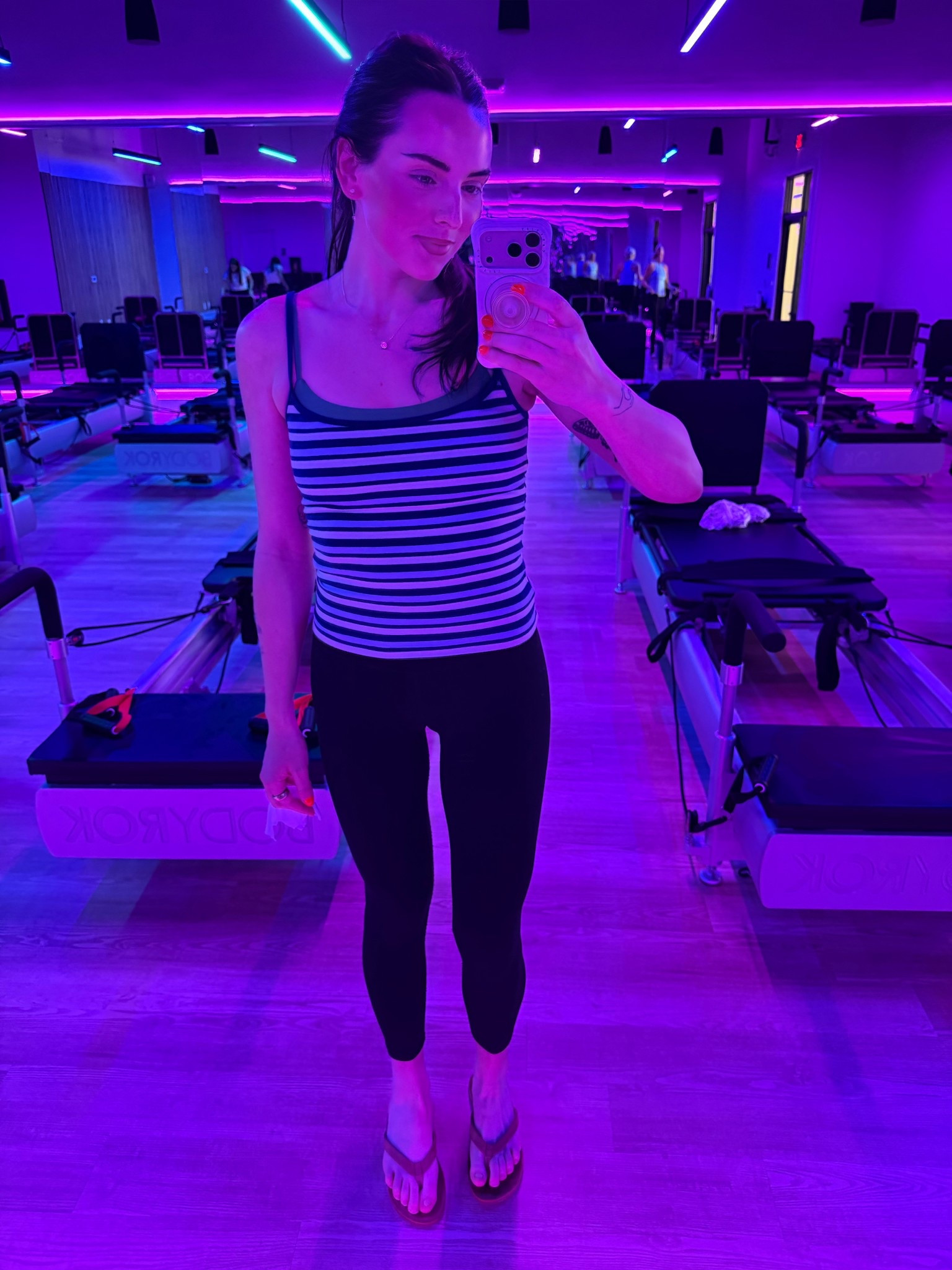 quick workout fit. These are the best leggings!! 