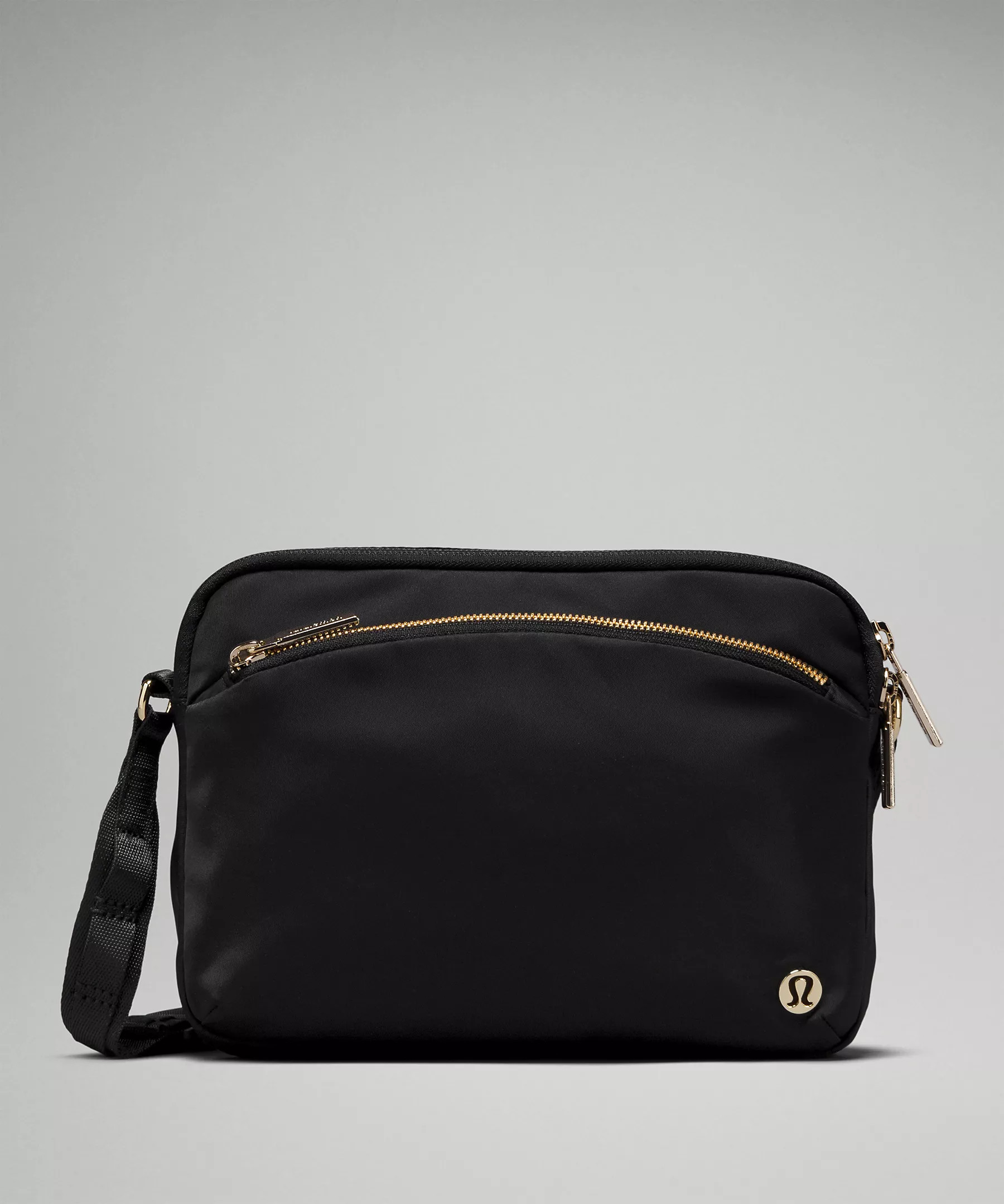 City Adventurer Crossbody Bag 2.5L | Women's Bags,Purses,Wallets | lululemon | Lululemon (US)