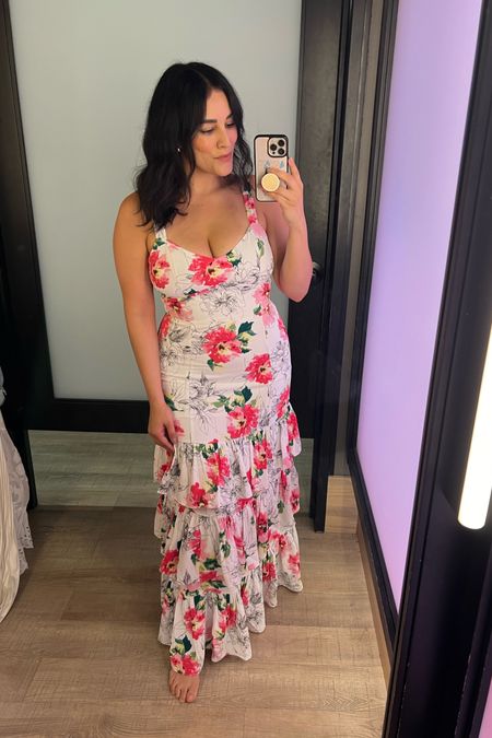 When I say this dress fits like a glove I mean it! How perfect would this dress be for a spring or summer wedding. I’m wearing a size medium.

I’m linking a few other dresses I’m loving. 

#LTKwedding #LTKstyletip #LTKSeasonal