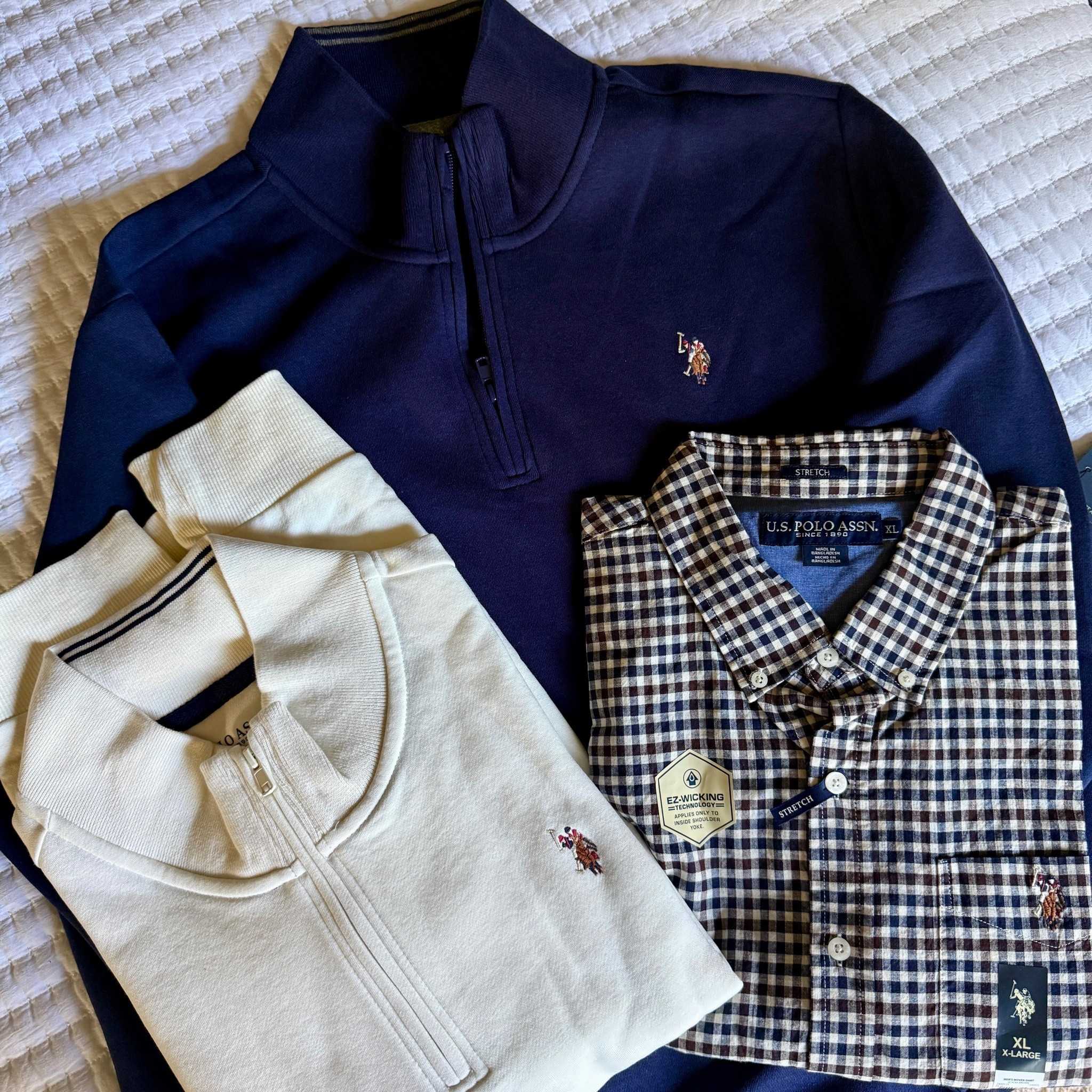Men’s quarter zip sweatshirt, incredible weight and quality! Also perfect button up pattern for Fall, linking several affordable quality Mens pieces. 
#ltkmens #ltksale #walmartfashion #mensfalloutfit