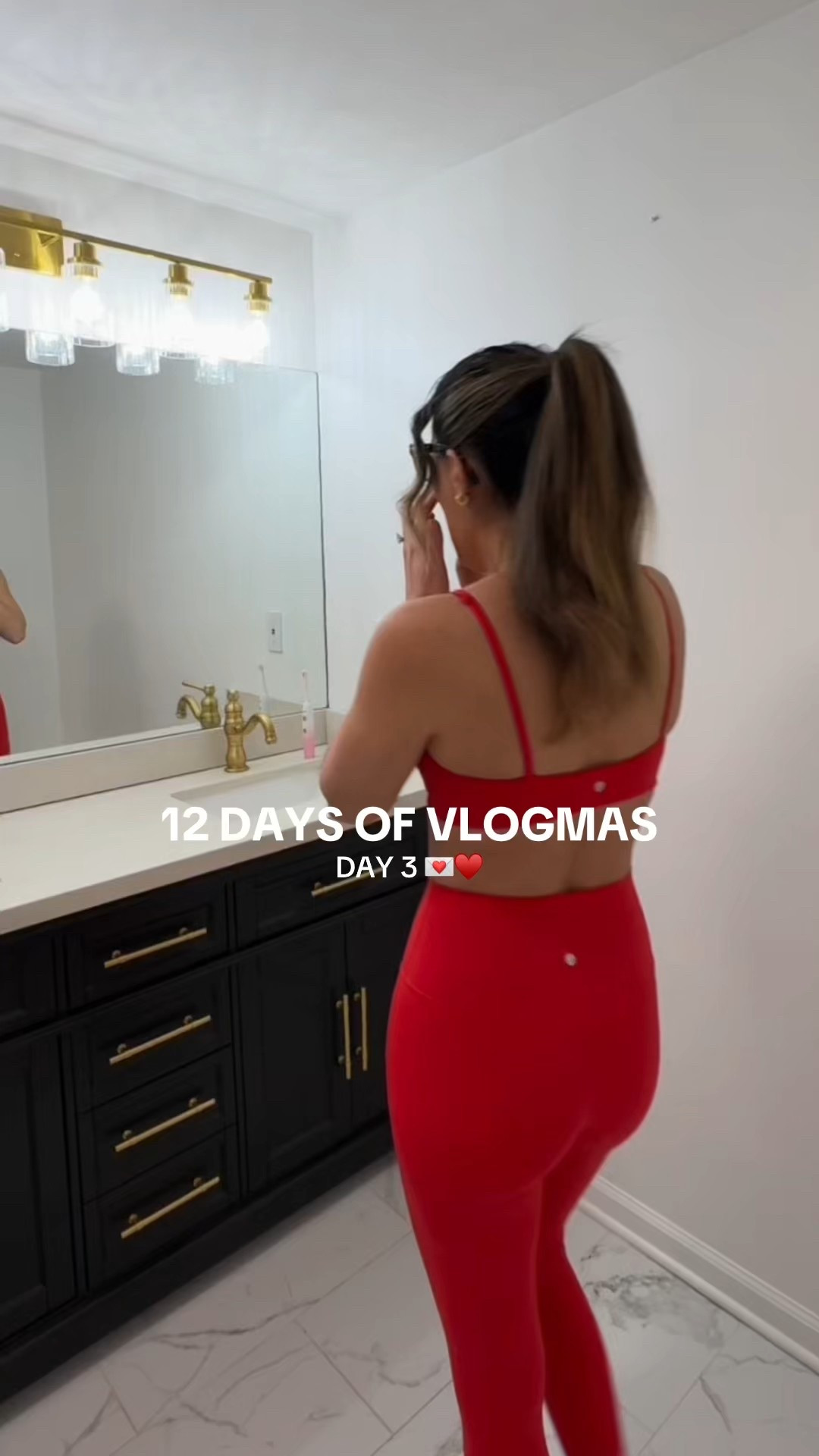 Vlogmas day three💌♥️

#LTKHoliday #LTKdayinmylife #LTKvlog