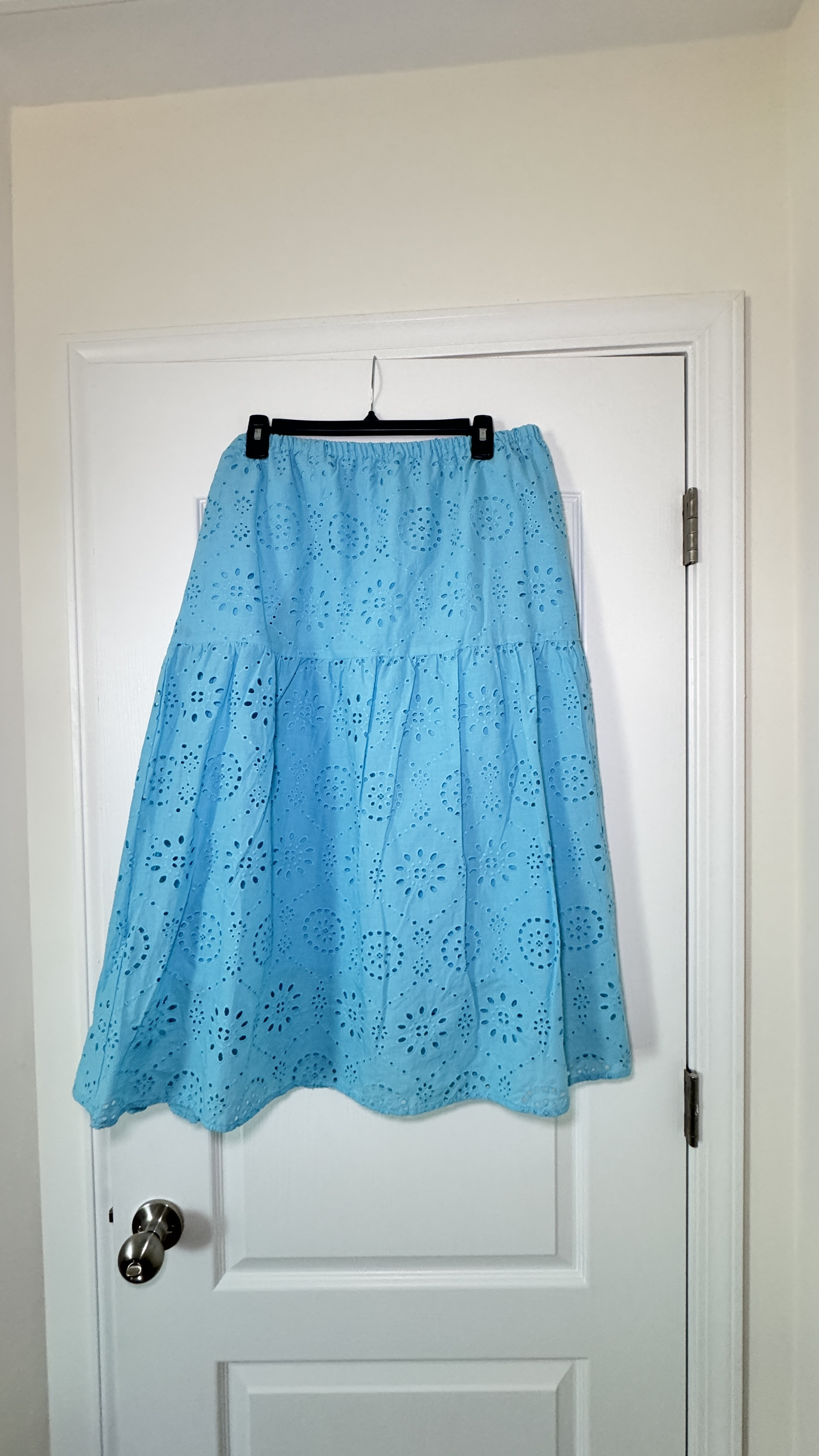 Found this cute eyelet skirt at @Target. It's just the right length for me, and I'm 5'8".  It also has pockets, making it very versatile. The one downside is that this runs big. I got a large, and it started to slide down my waist. I'll need to size down.
#summeroutfit

#LTKSeasonal #LTKTall