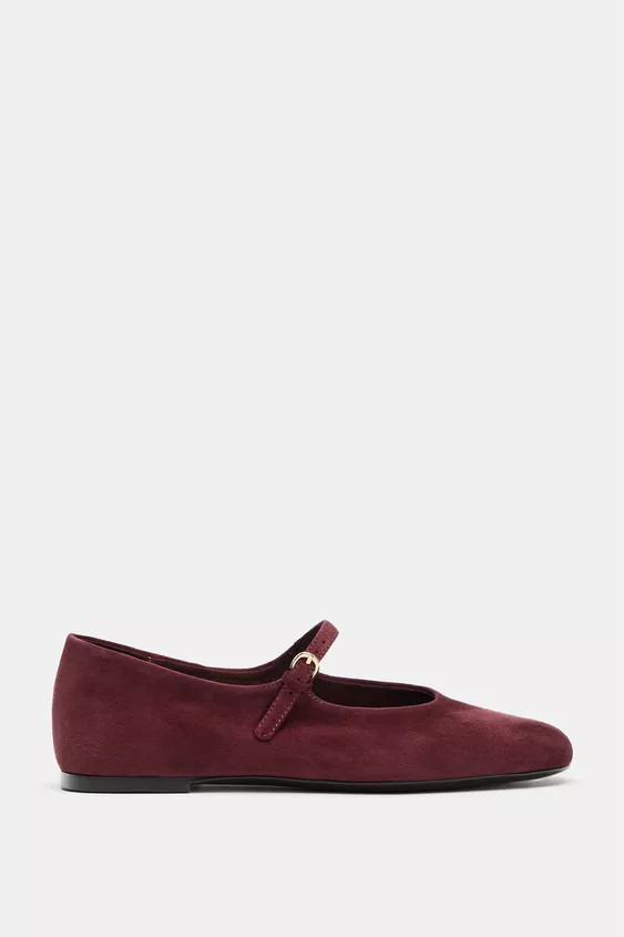 SUEDE BUCKLE BALLET FLATS | Zara US