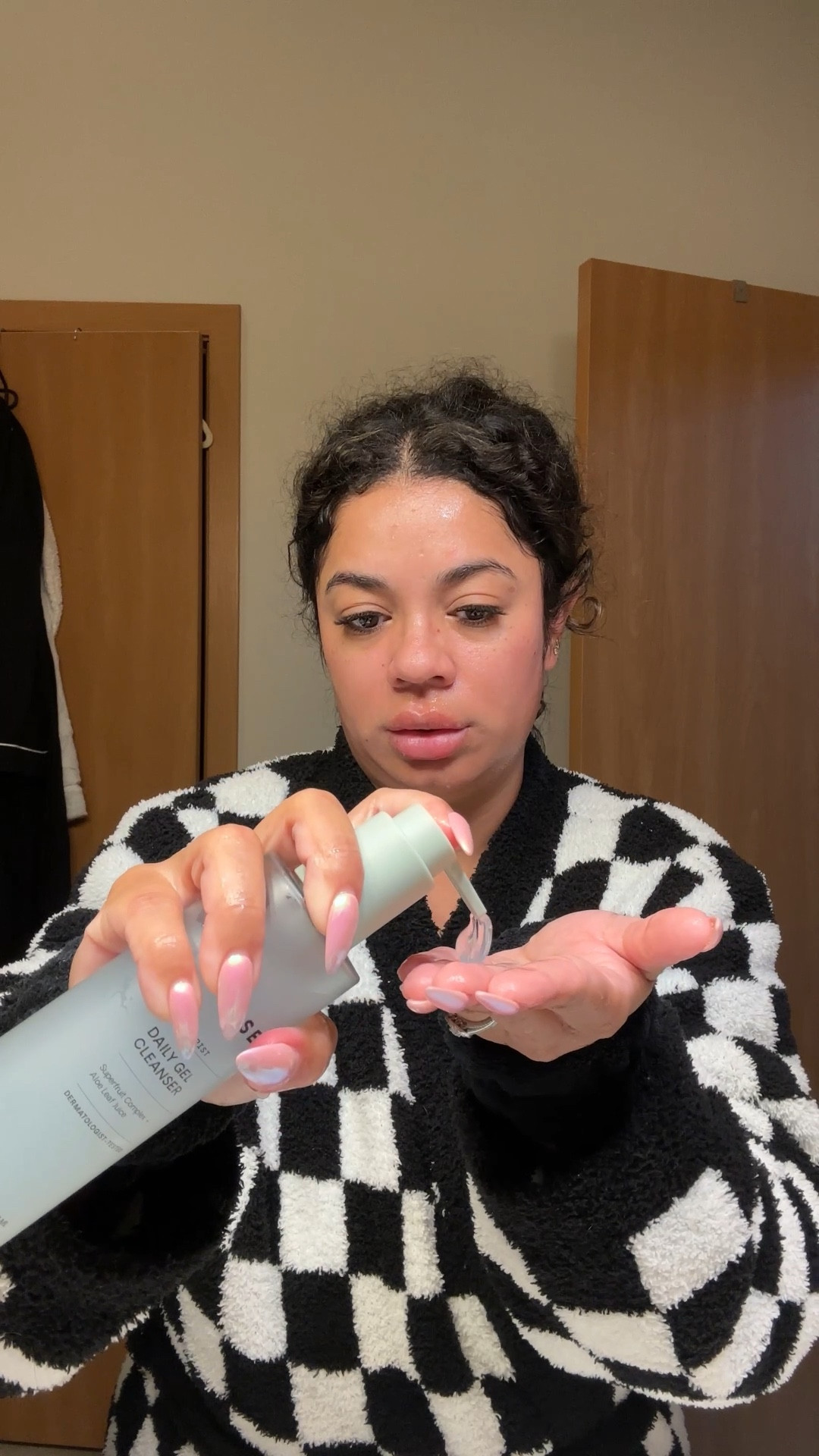 Morning skincare | morning routine | morning skincare routine | skincare routine | skincare products | anti-aging routine | anti-aging skincare 

#LTKBeauty #LTKFindsUnder50