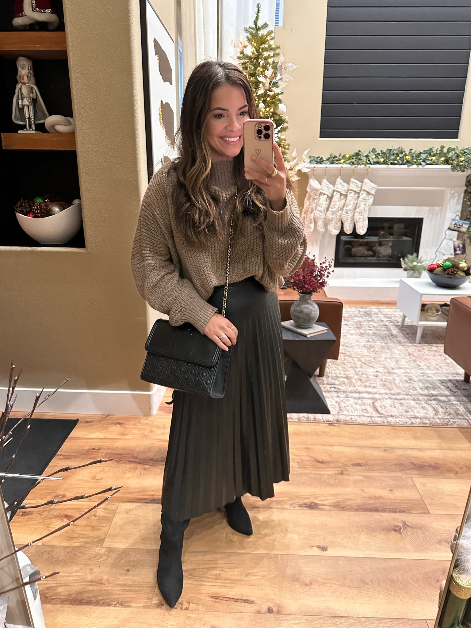 Wore this to dinner the other night but was just thinking it would also work for the office.

Sweater: medium (oversized)
Skirt: large (runs more on the smaller side)
Boots: size 6 (TTS with nylons, size up half size for socks)

#LTKitbag #LTKworkwear #LTKunder50