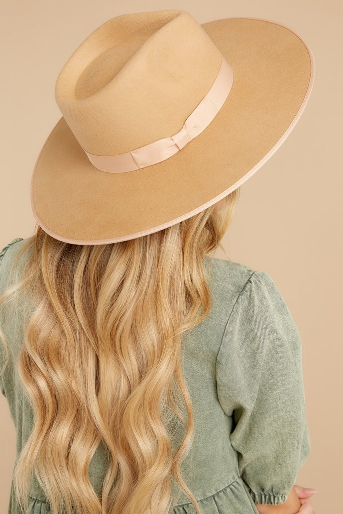 Caramel Rancher Hat | Red Dress 