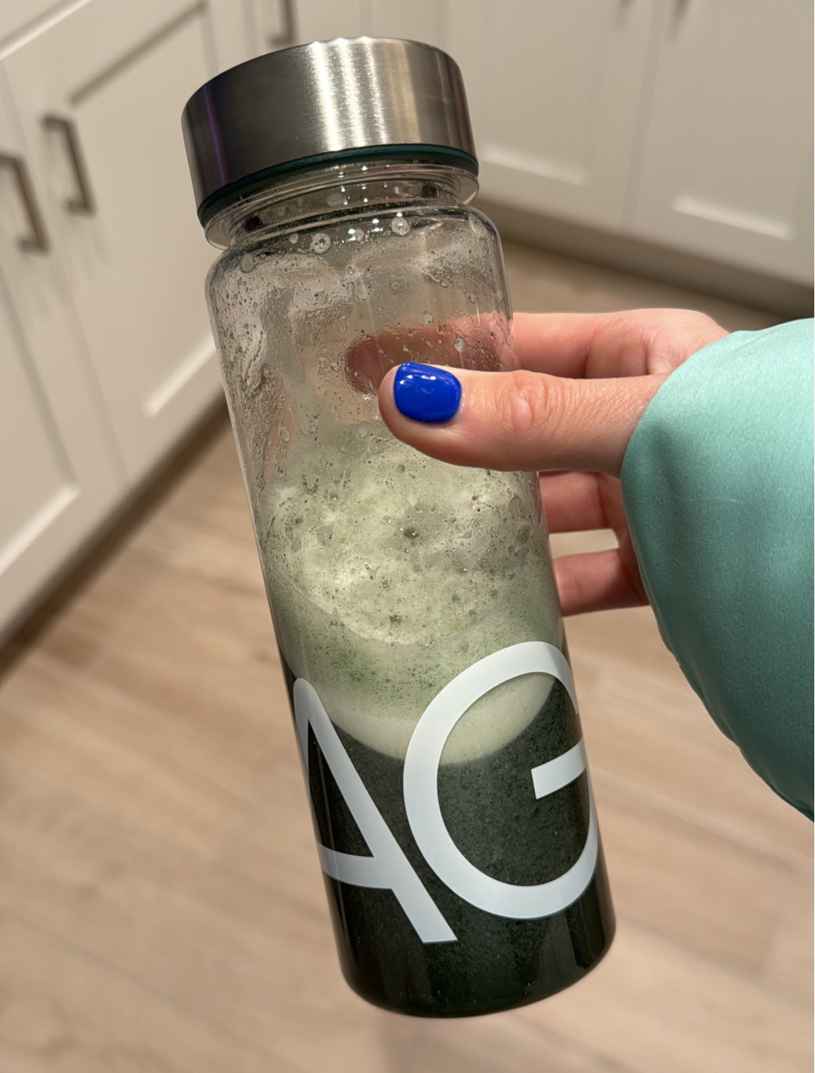 This is the best tasting greens ever. All natural ingredients, none of the fake shit. Micronutrients, antioxidants, probiotics, and digestive enzymes  

#LTKfitness