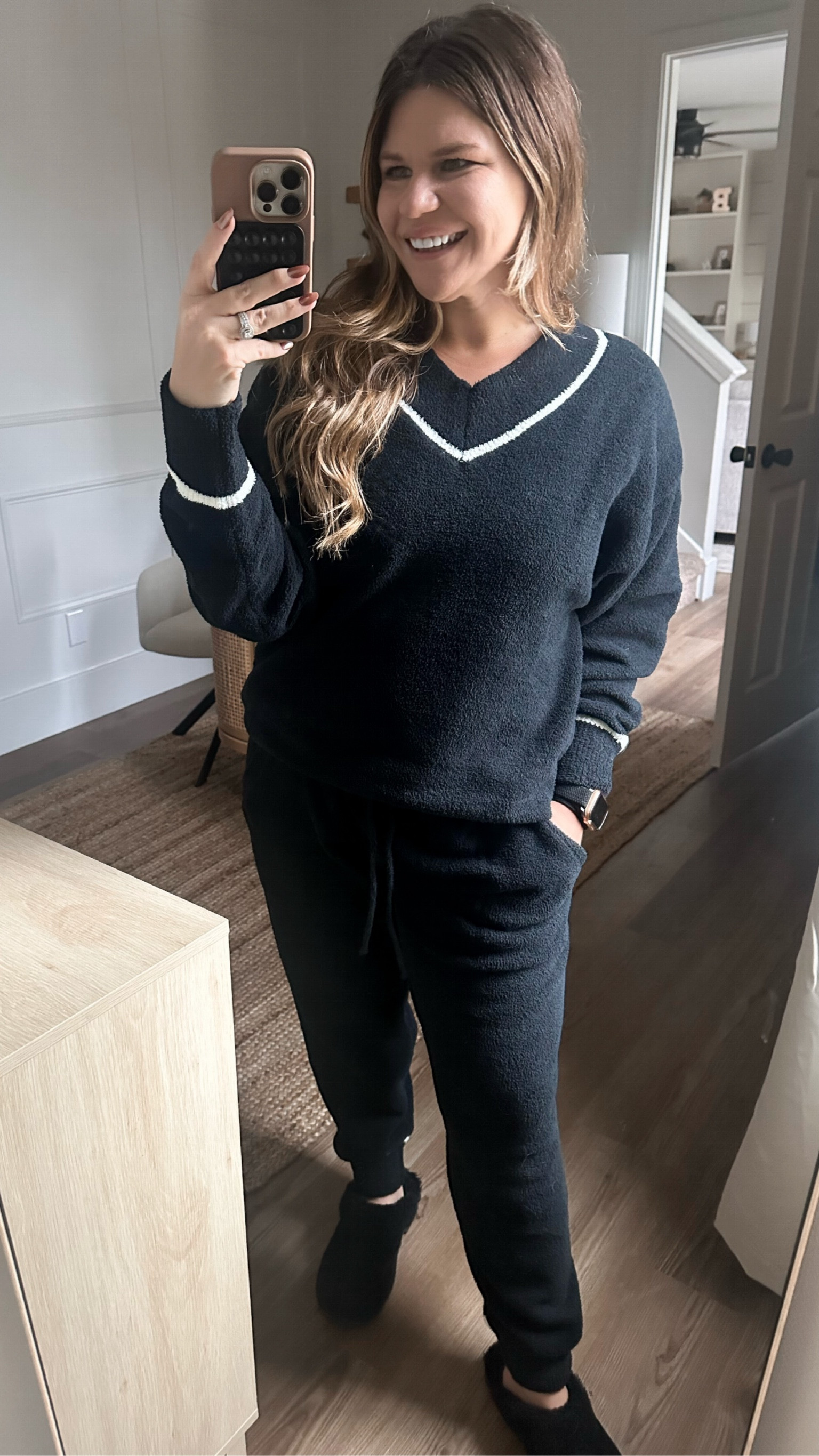 Fleece lounge set
Amazon find

#LTKstyletip #LTKsalealert #LTKfindsunder100