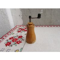 Vintage Wooden Pepper Mill, Country Kitchen Decor | Etsy (US)