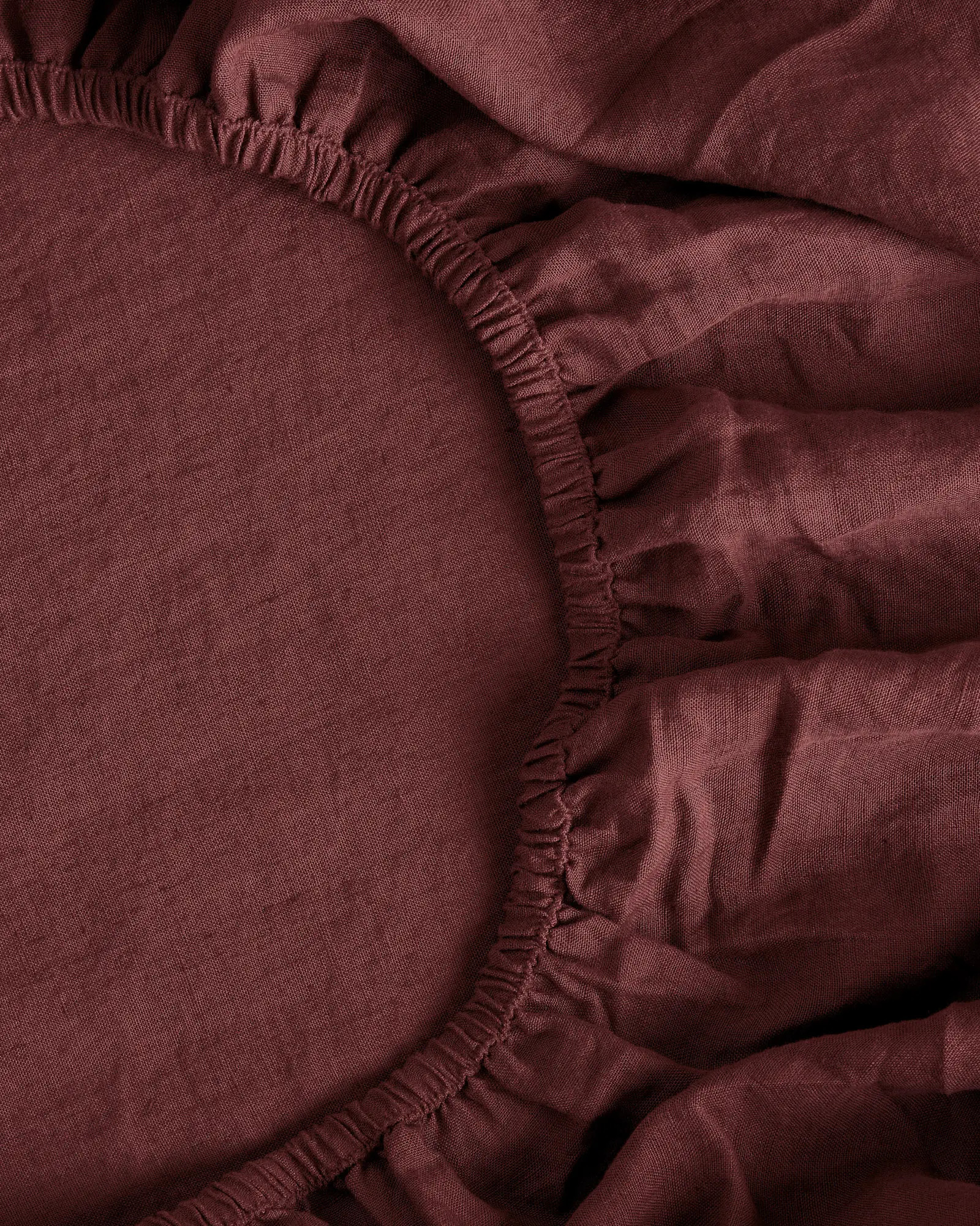 Linen Sheets | Quince in Burgundy | Quince