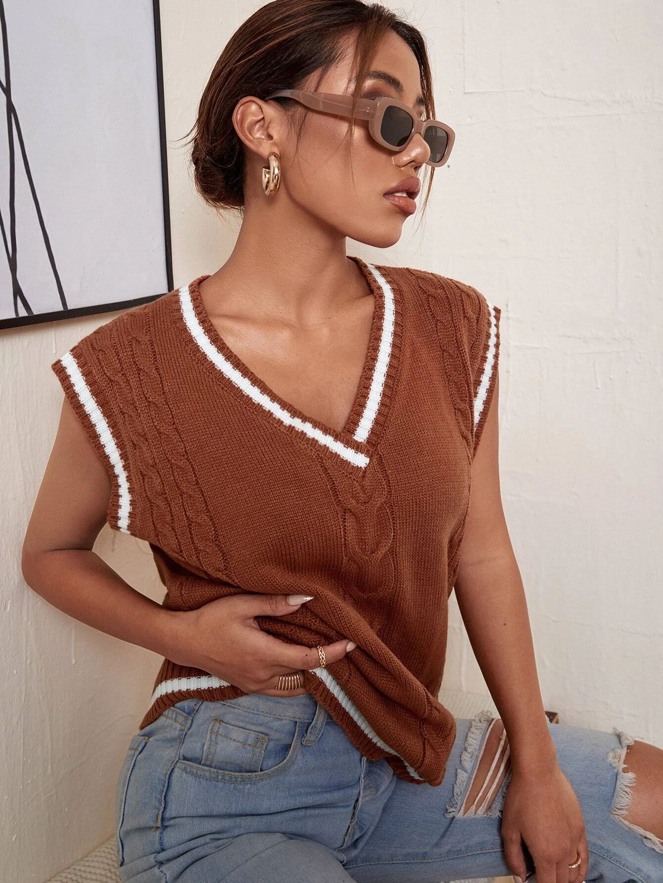 Colorblock V-Neck Cable Knit Sweater Vest | SHEIN