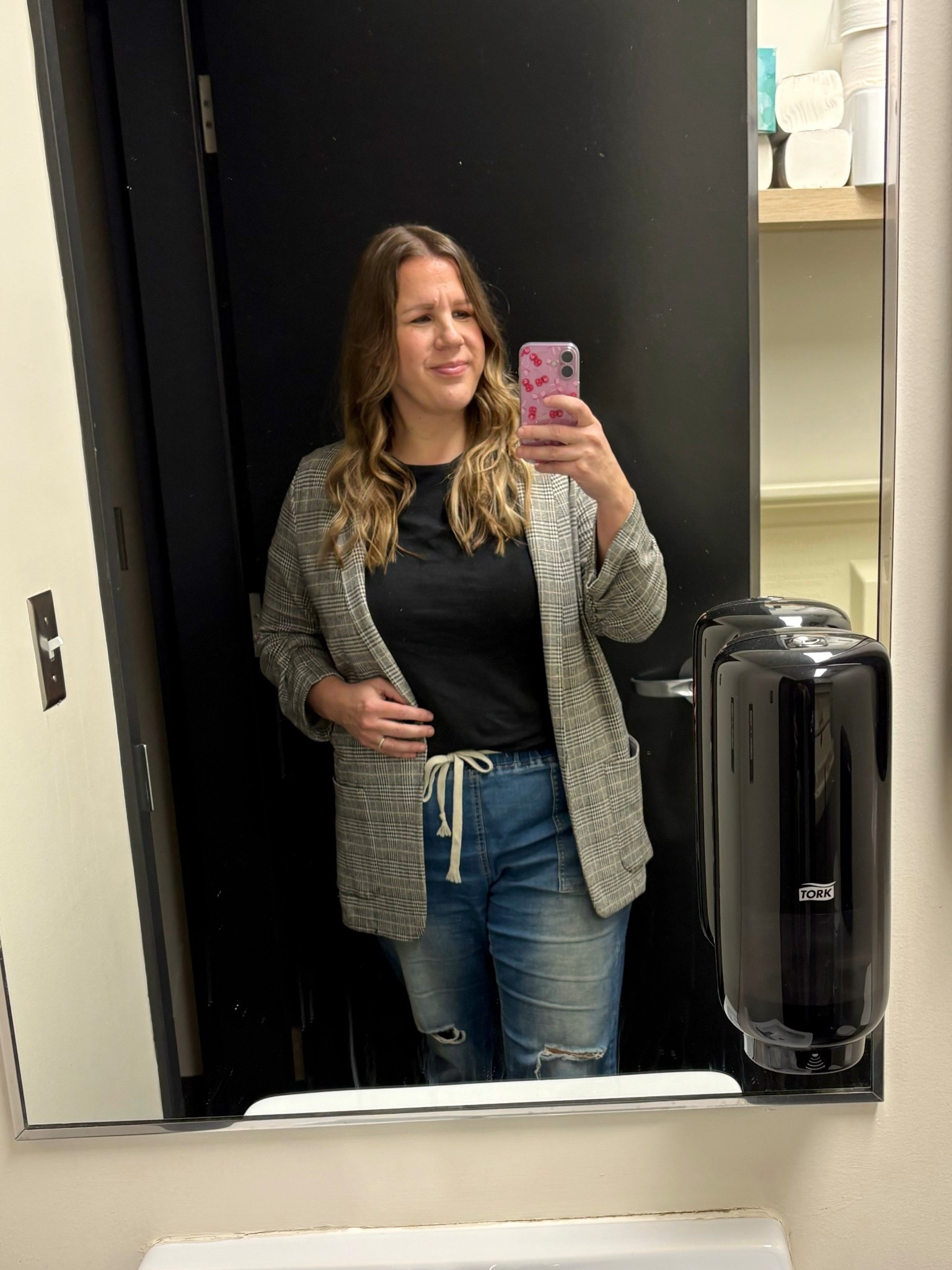 Sunday outfit 

Amazon fashion 
Ardene 
Basic tshirt
Jogger jeans
Blazer 
Mirror selfie 


#LTKcurves #LTKjeans #LTKmidsize