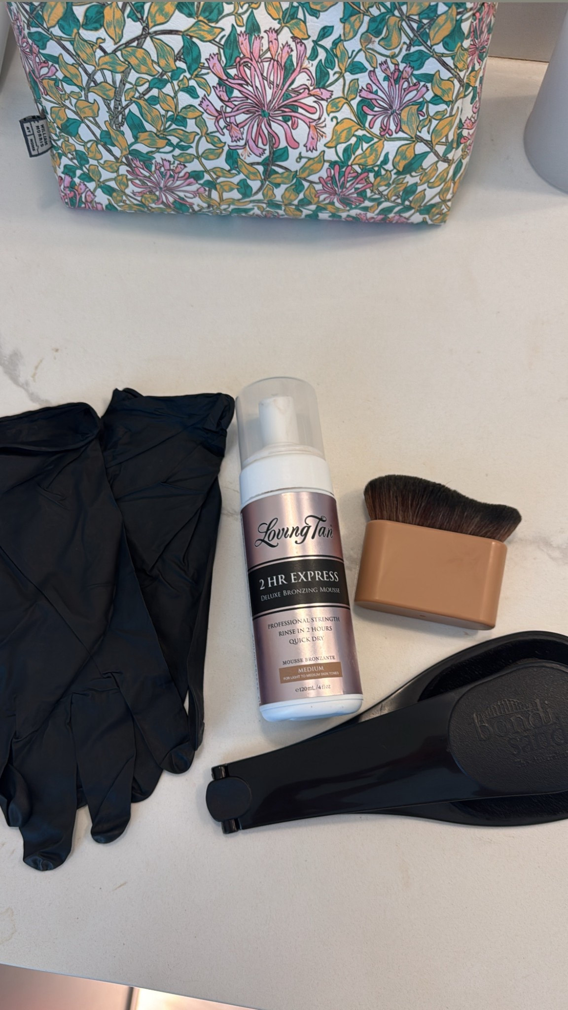 Self tanning setup!! 

#LTKFindsUnder50 #LTKStyleTip #LTKBeauty