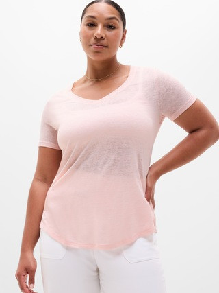 Breezy Scoop V-Neck Tee | Athleta