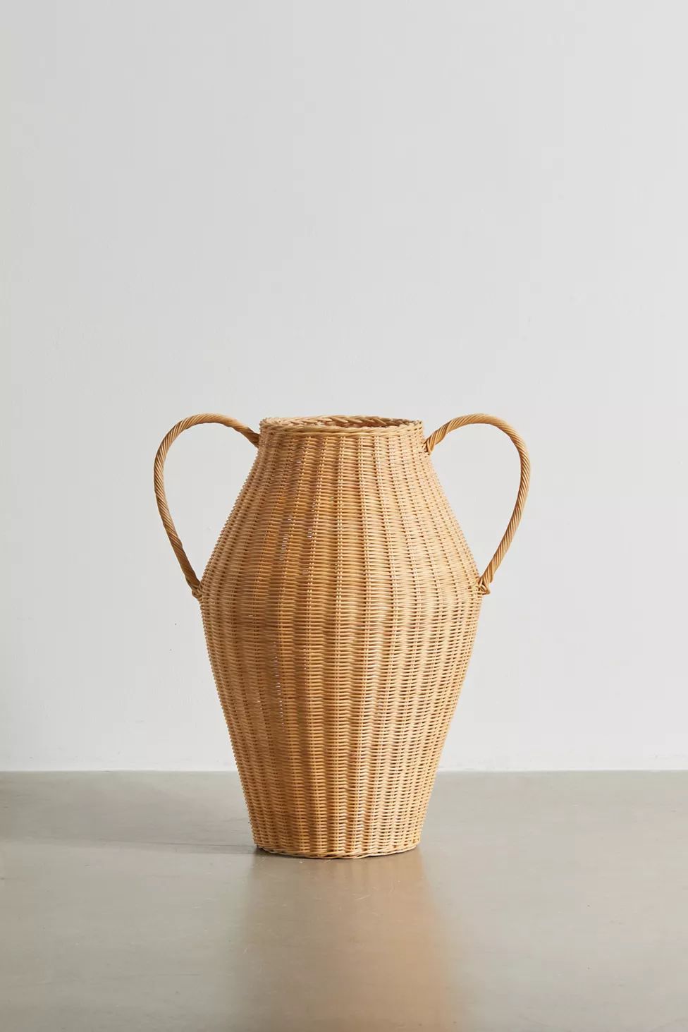 Raehya Large Rattan Basket | Urban Outfitters (US and RoW)