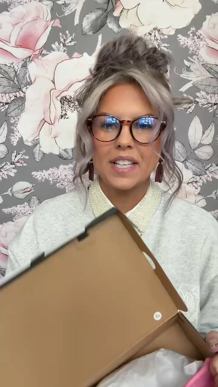 These are kids size! I’m a women’s size 7 and got a child’s size 5. These are only $60! Such a great price and I love the color so much! 

If you’re a… 
women’s size 9 - child’s size 7
Women’s size 8 - child’s size 6
Women’s size 7 - child’s size 5 
Etc… 

#LTKfitnessgoals #LTKActive #LTKootd