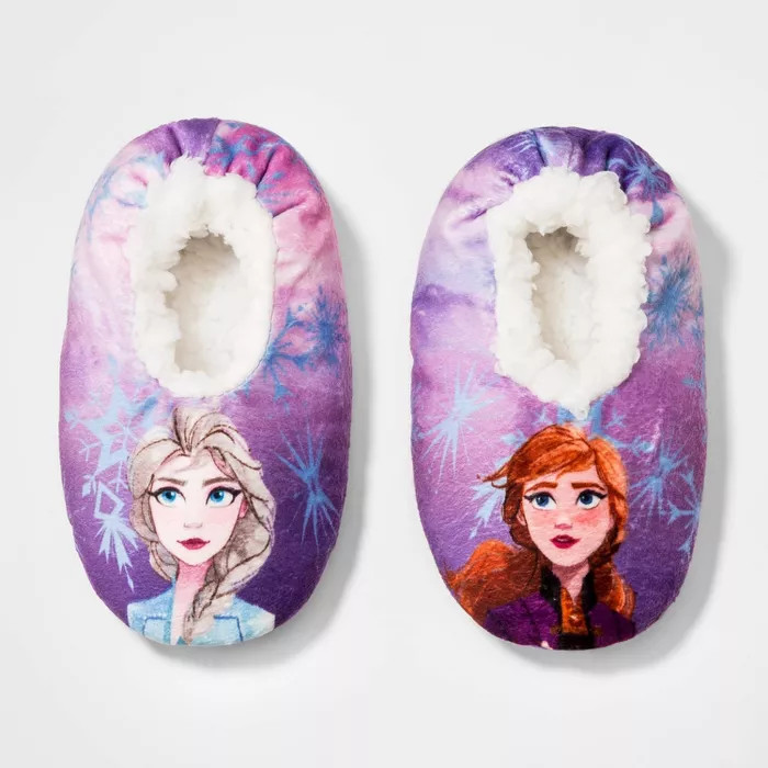 Toddler Girls' Frozen Fuzzy Babba Slippers | Target