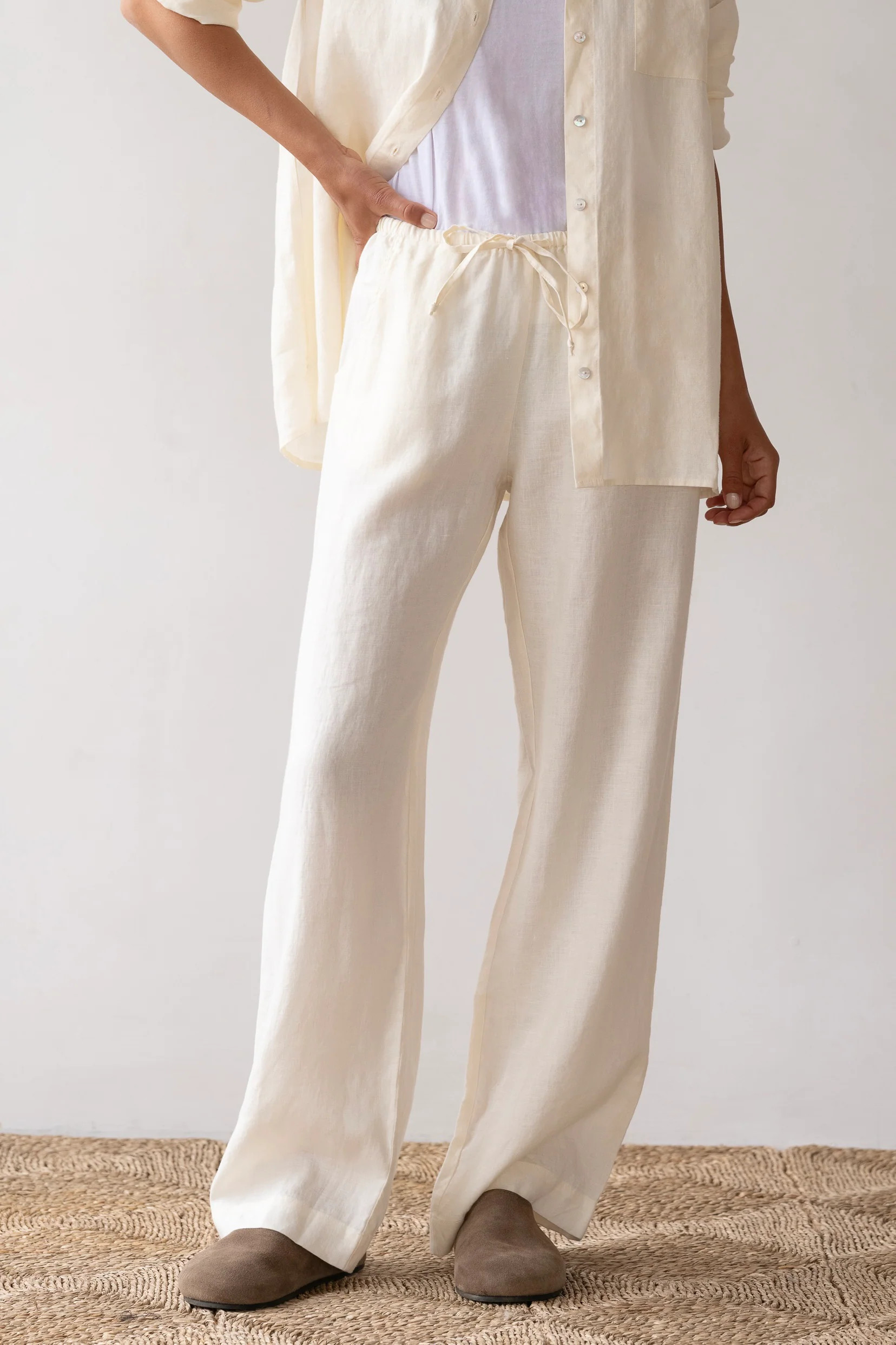 The Linen Drawstring Pant | DONNI.