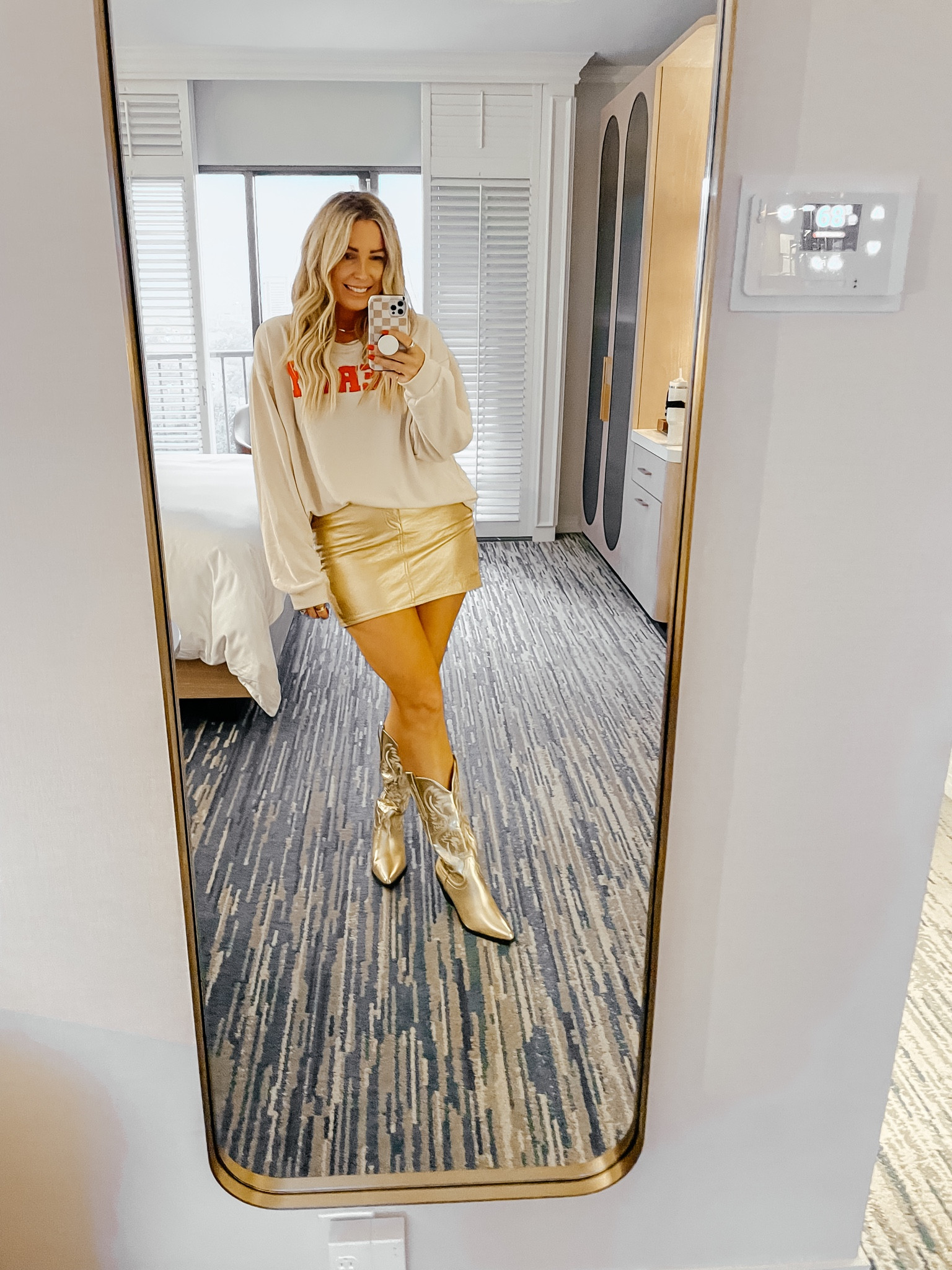 Sized up to a large. Holiday party outfit. holiday party. Christmas party. 
Gift guide for her. Mid size style. 




#LTKHoliday #LTKsalealert #LTKGiftGuide