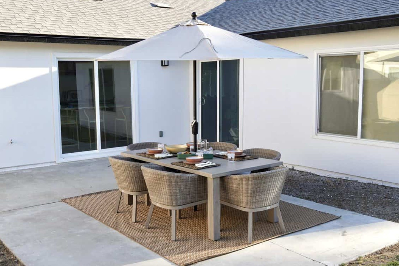 Excited for summertime to host back here again! It’s getting a little refresh soon, but these are staples that are so easy to build off of!