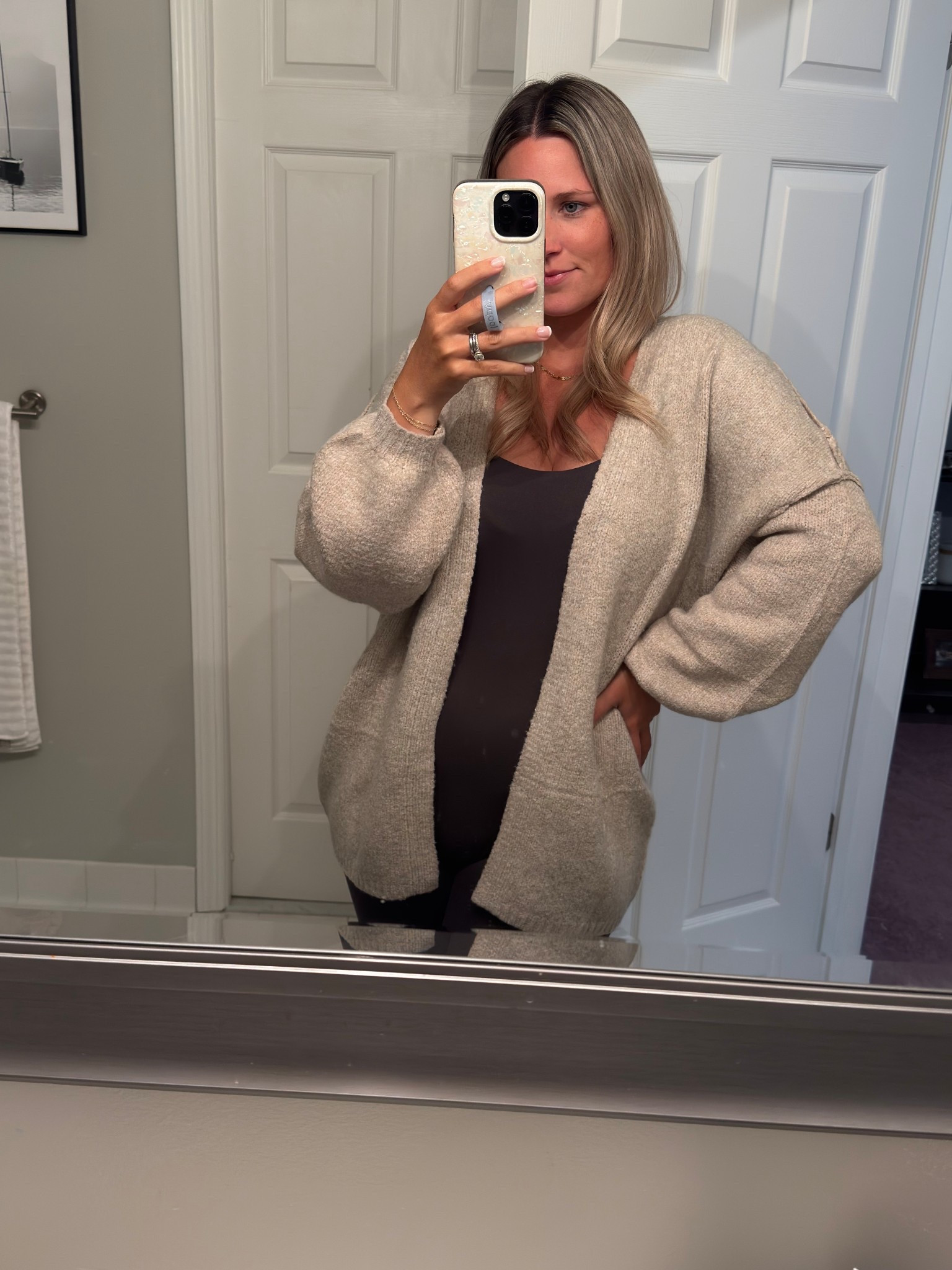 The coziest cardigan sweater! I love this color because it matches with everything. I got a small. 

#LTKStyleTip #LTKSeasonal #LTKFallSale