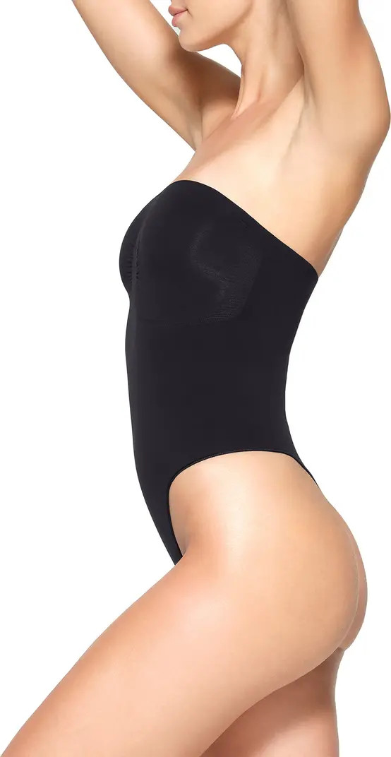 SKIMS Seamless Sculpt Strapless Bodysuit | Nordstrom | Nordstrom