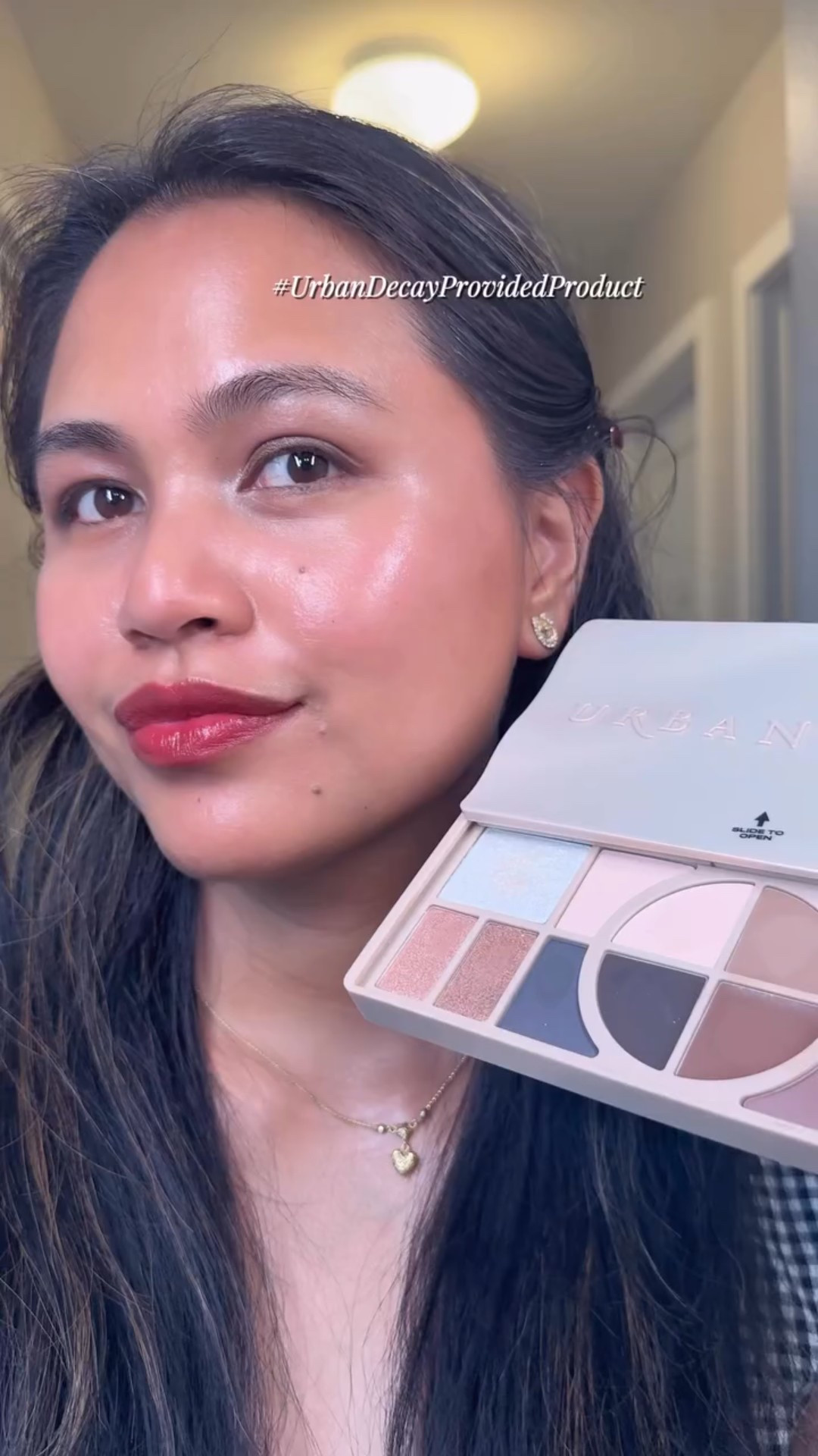 #UrbanDecayProvidedProduct
This cool-toned @urbandecaycosmetics Urban Decay Naked Shaped Make-up Palette blends like a dream, and the All Nighter Glowing & Hydrating Waterproof Setting Spray keeps everything locked in with a hydrated finish. Sculpt, set, and glow, these are staying in rotation.

#UrbanDecay #AllNighterGlow #NakedShapePalette #SampleProductReceived #MakeupRoutine