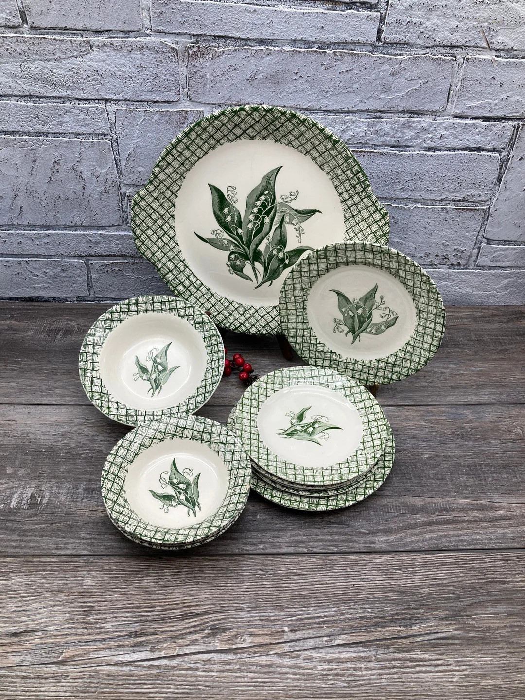 1955 PRIMROSE CHINA Co "Lily of the Valley"  Green Transferware~Serving / Cake Plate or Salad / B... | Etsy (US)