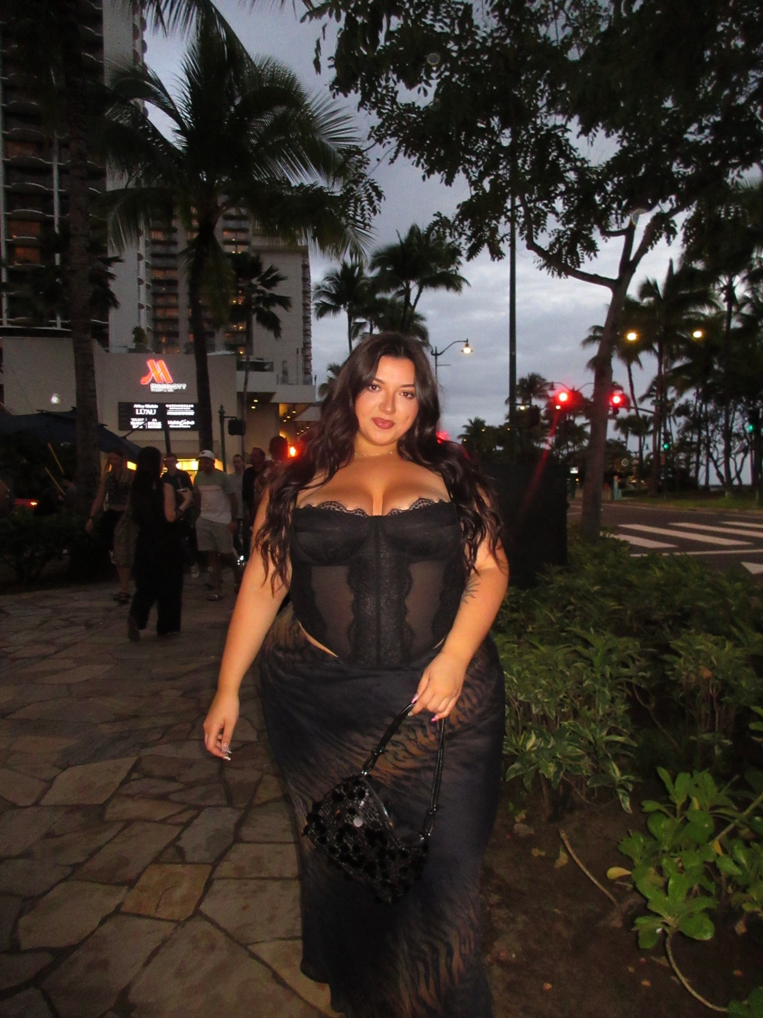 plus size curvy vacation outfit inspo in hawaii 𖤓

#LTKFindsUnder100 #LTKPlusSize #LTKBeauty