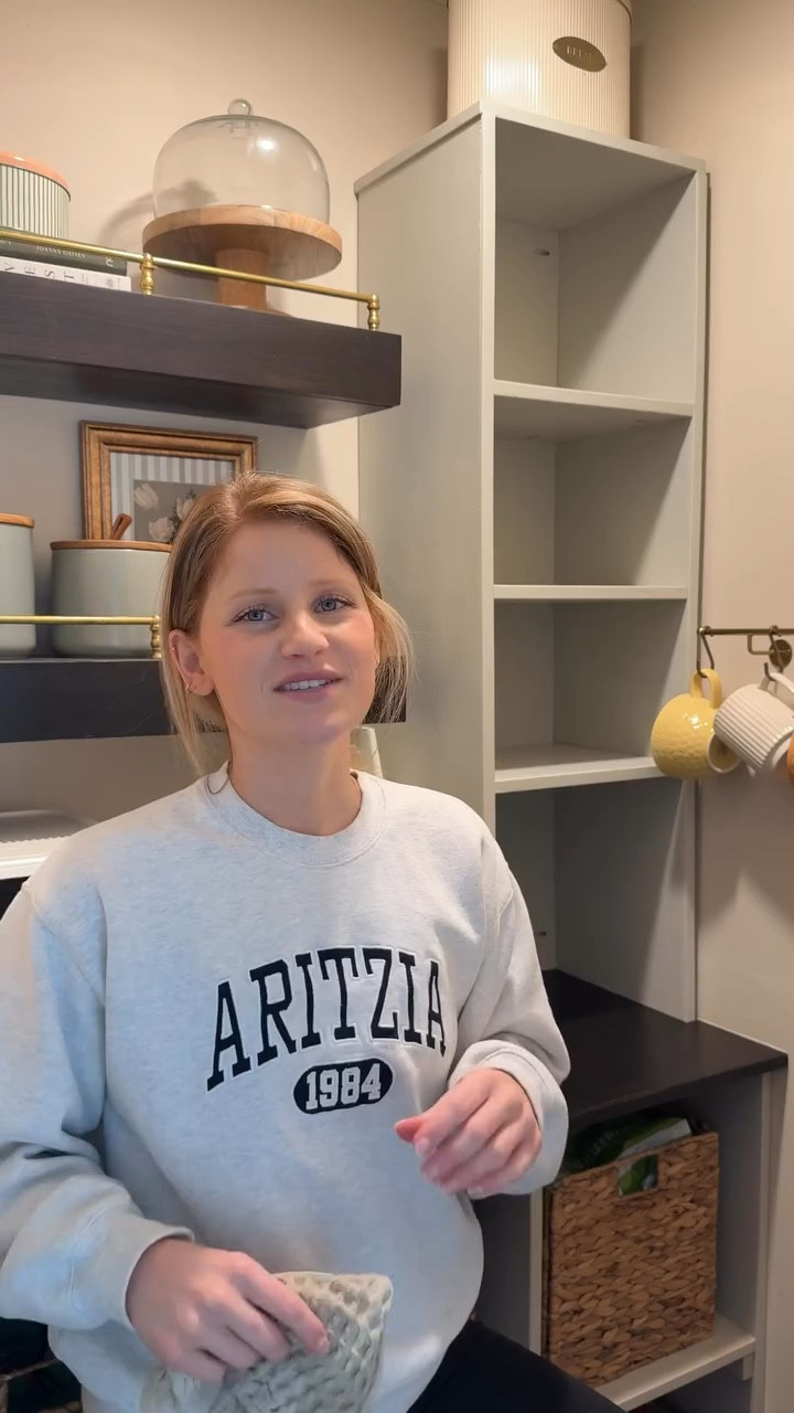 #ad The next time you have leftover wallpaper, don’t throw it out! Try a smaller project like this! @artscape_design_studio @shop.ltk 
This Verger Sunwashed pattern is perfect for a kitchen/pantry!

PAPER for the link!

#liketkit #wallpaper #vintageinspired #artscapewallpaper