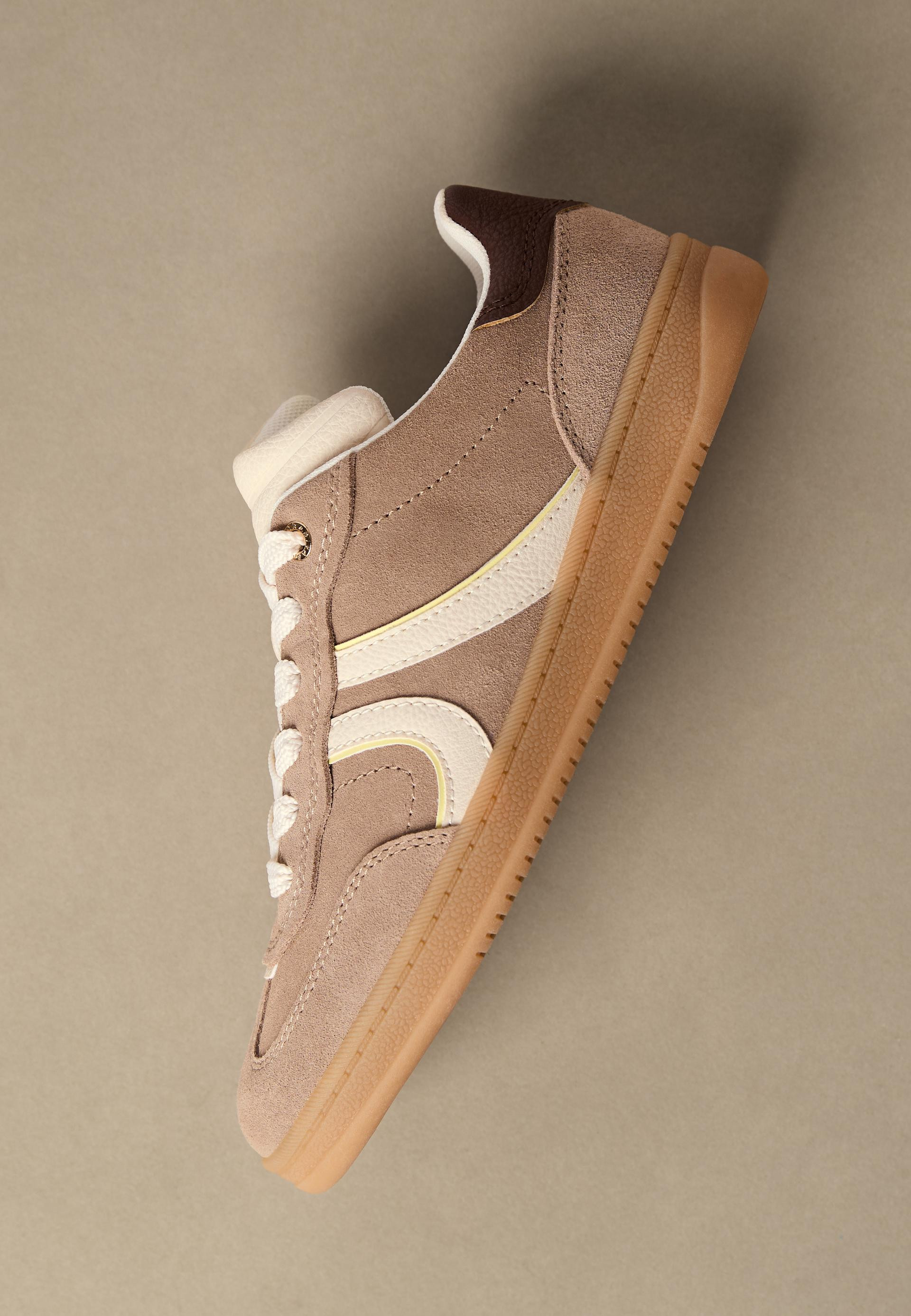Casual leather trainers - Women's Leather | Stradivarius United Kingdom | Stradivarius (UK)