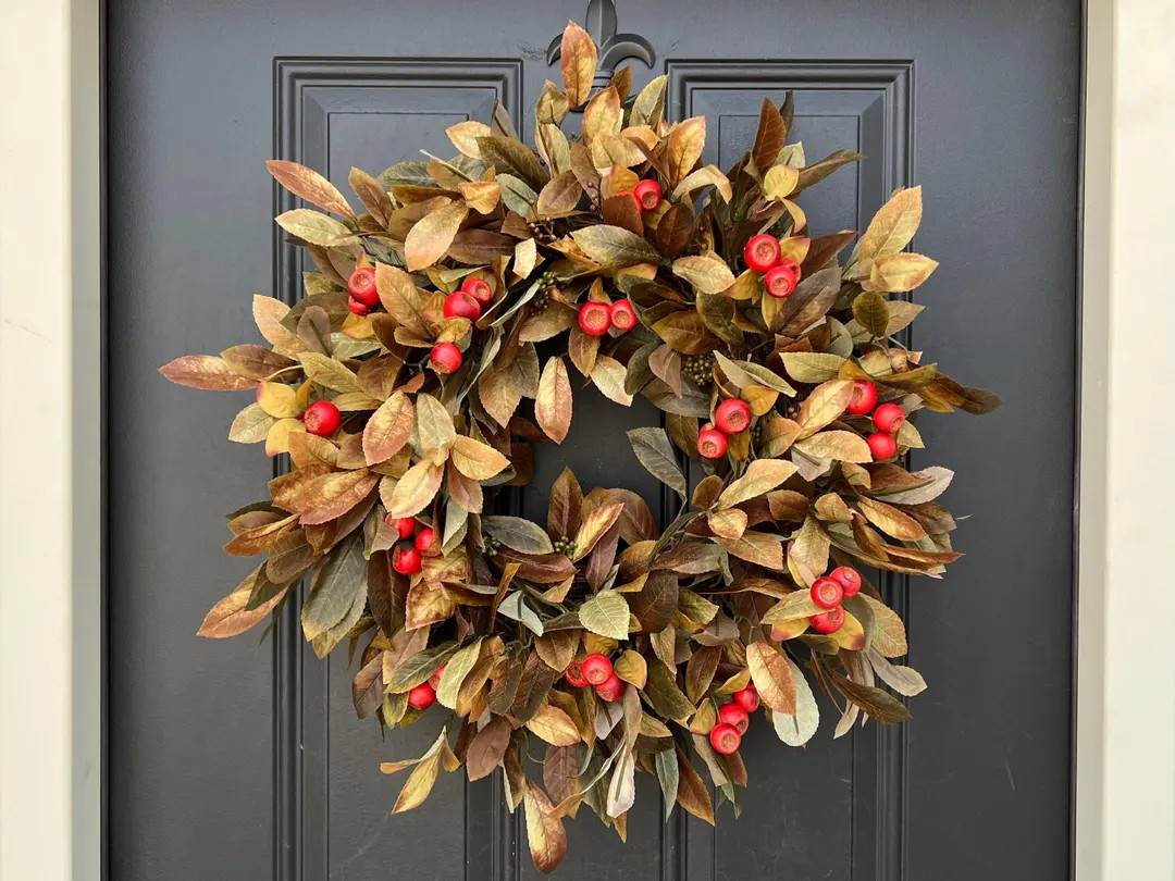 Outdoor Fall Foliage and Pod Berry Wreath - Etsy | Etsy (US)