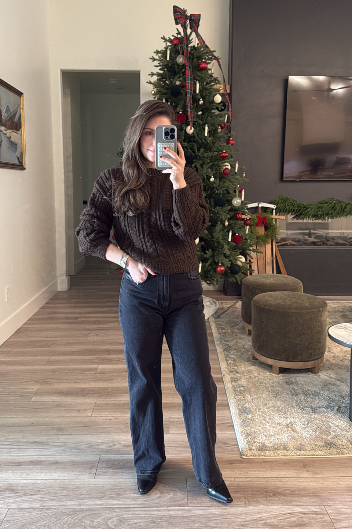Outfit from 12/14
I’m 5’0” ft tall, wearing xs in the sweater and a 25 short in the jeans

#LTKStyleTip