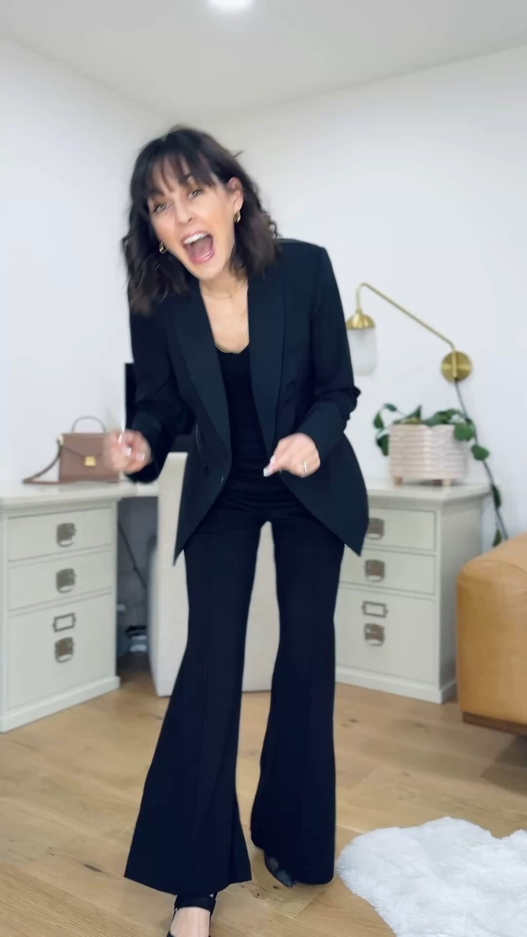 I found fashionable work clothes that look expensive.

I’m so impressed with the quality of these fashionable pieces you can wear to work. The Ponte pants are so slimming, come in lots of colors and multiple lengths, and are under $50. This convertible blazer is going viral, and for good reason. You can lighten up any work outfit with a white or ivory jacket. This linen blazer and 100% leather jacket are so good too. This fashionable white ribbed knit tank, cashmere cropped tank, and washable silk camisole top are good layering pieces. 

@onequince. 
@Shop.LTK 
#quincepartner

#LTKStyleTip #LTKWorkwear