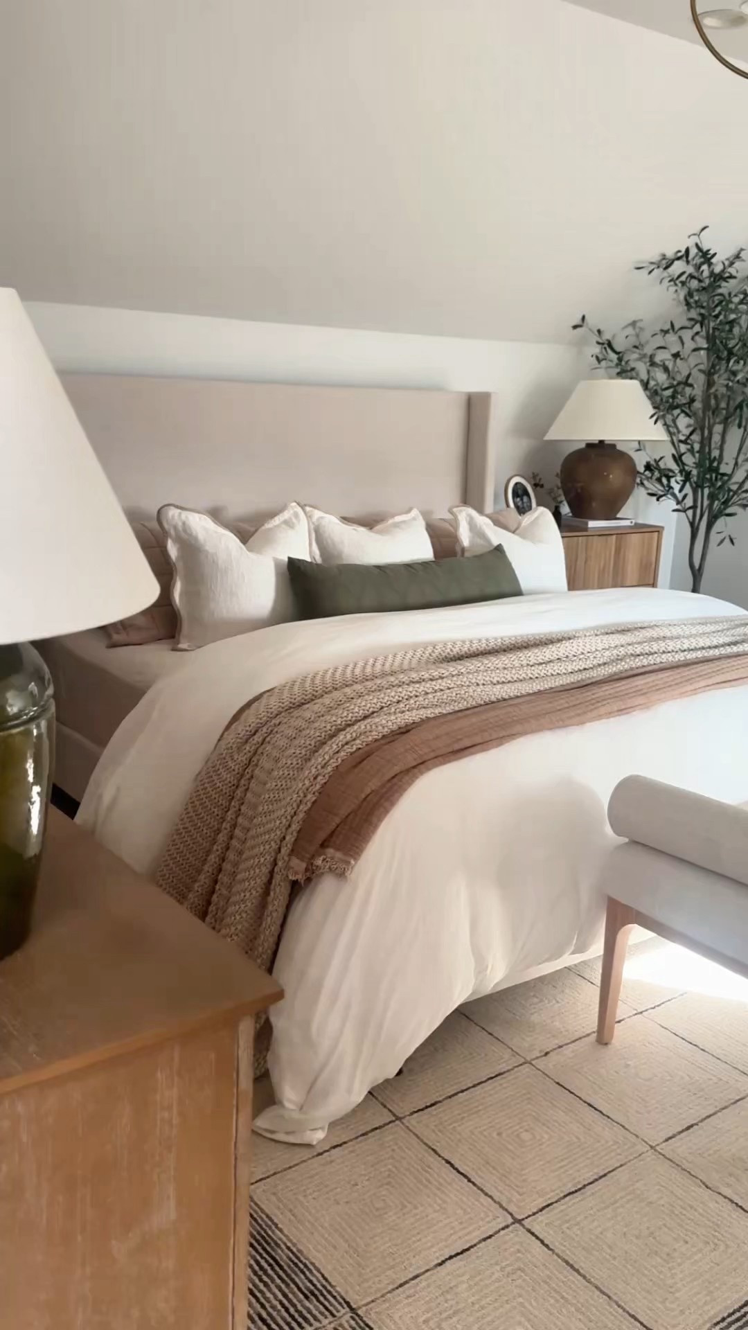 ✨ Latest cozy bedroom moment ✨ Nothing beats layering textures to make a space feel extra inviting. I styled my bed with my staple from Target—this chunky knit throw & chambray coverlet and it’s just as gorgeous as it is cozy. 🍂 Neutral layers + soft pillows = instant bedroom refresh you’ll love all year round.

Shop my look & this Target favorite here ⬇️

#TargetStyle #TargetHome #CozyBedroom #ModernOrganicHome #BedroomInspo #HomeDecorFavorites #LTKHome #LTKFinds


#LTKSaleAlert #LTKHome #LTKSeasonal