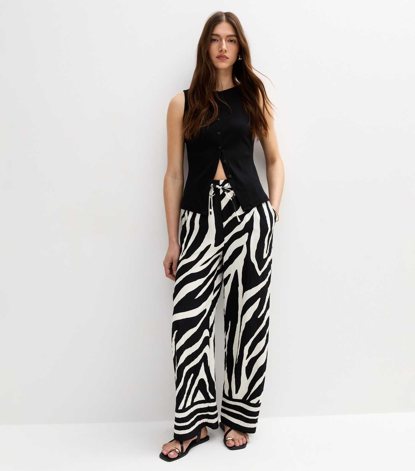 Black Zebra Print Wide Leg Trousers | New Look | New Look (UK)