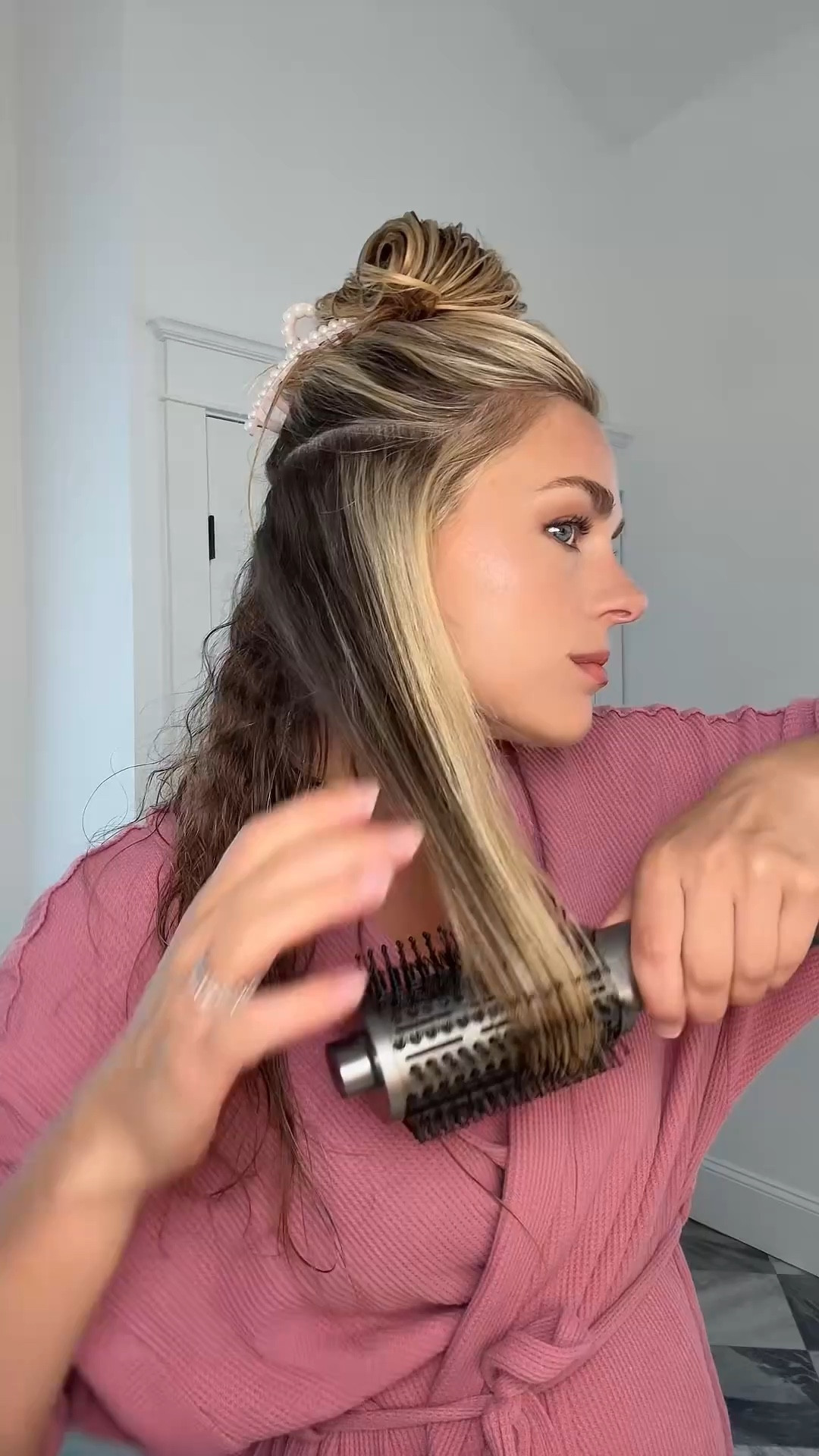 Faux blowout during naptime brought to you by my fav blow dry brush! The difference between texture before vs after blows my mind every time ✨

#tymoairbursh #TYMOSBD
#TYMOSUPERBRANDDAY #tymobeauty
#CurlsTYMO

#LTKBeauty #LTKgrwm #LTKSaleAlert