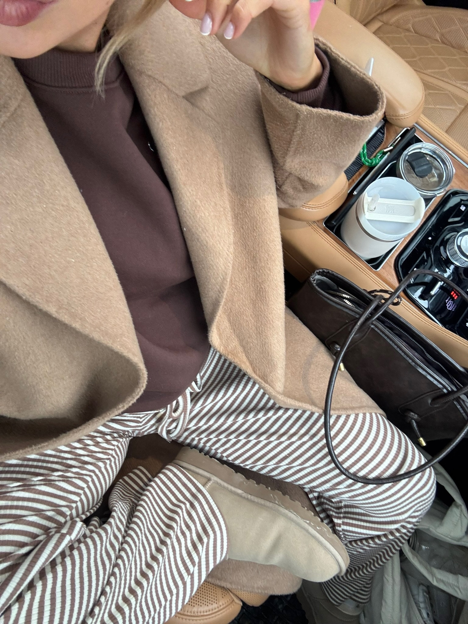 Outfit to run errands today 👏🏼 comfy and stylish 🫶🏼

#target #aloyoga #layeredlook #springoutfitinspo #busymom #momlife #onthego #weekendlook

#LTKActive #LTKootd #LTKdayinmylife