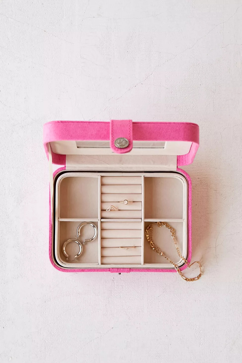 Mele and Co Giana Flocked Travel Jewelry Box | Urban Outfitters (US and RoW)