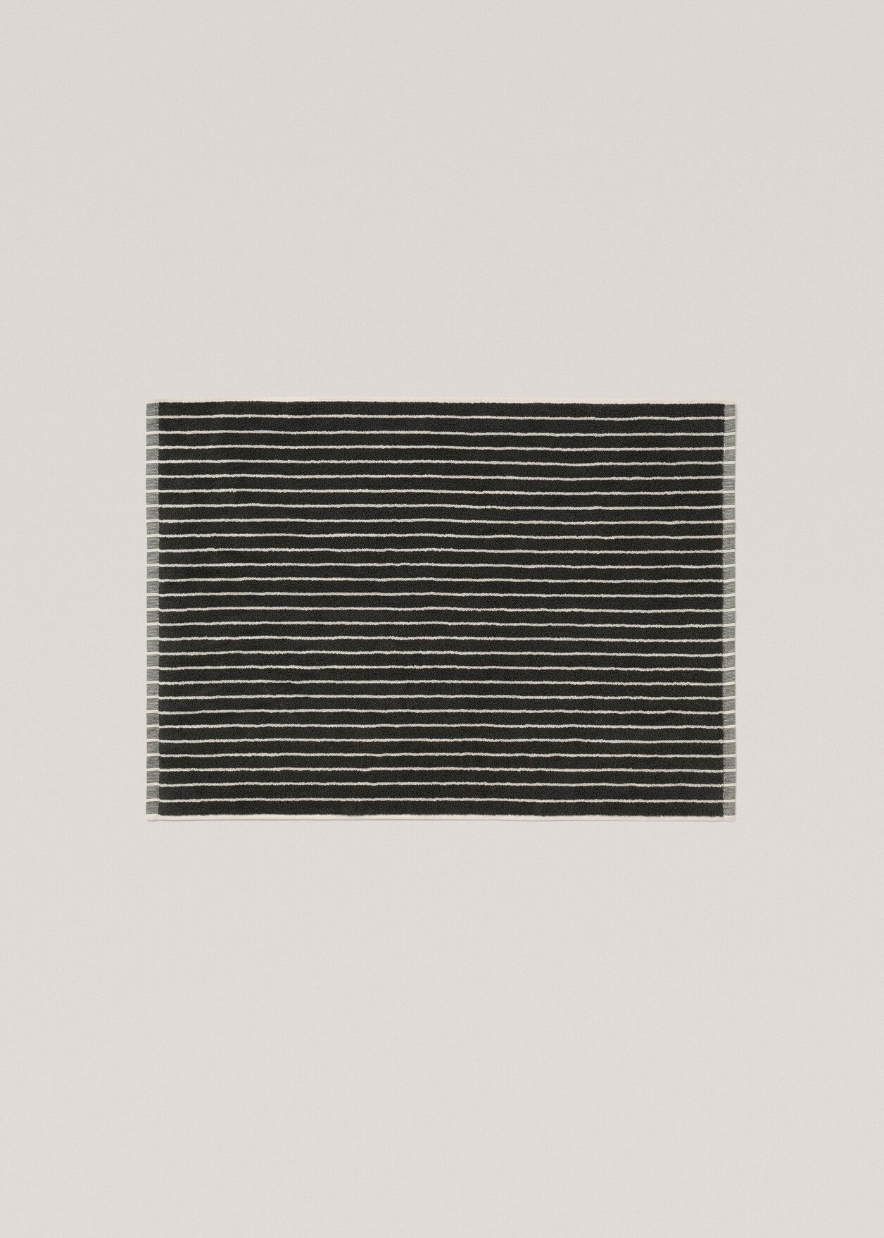 Striped cotton rug - Home | MANGO USA | Mango (US/MX/AU)
