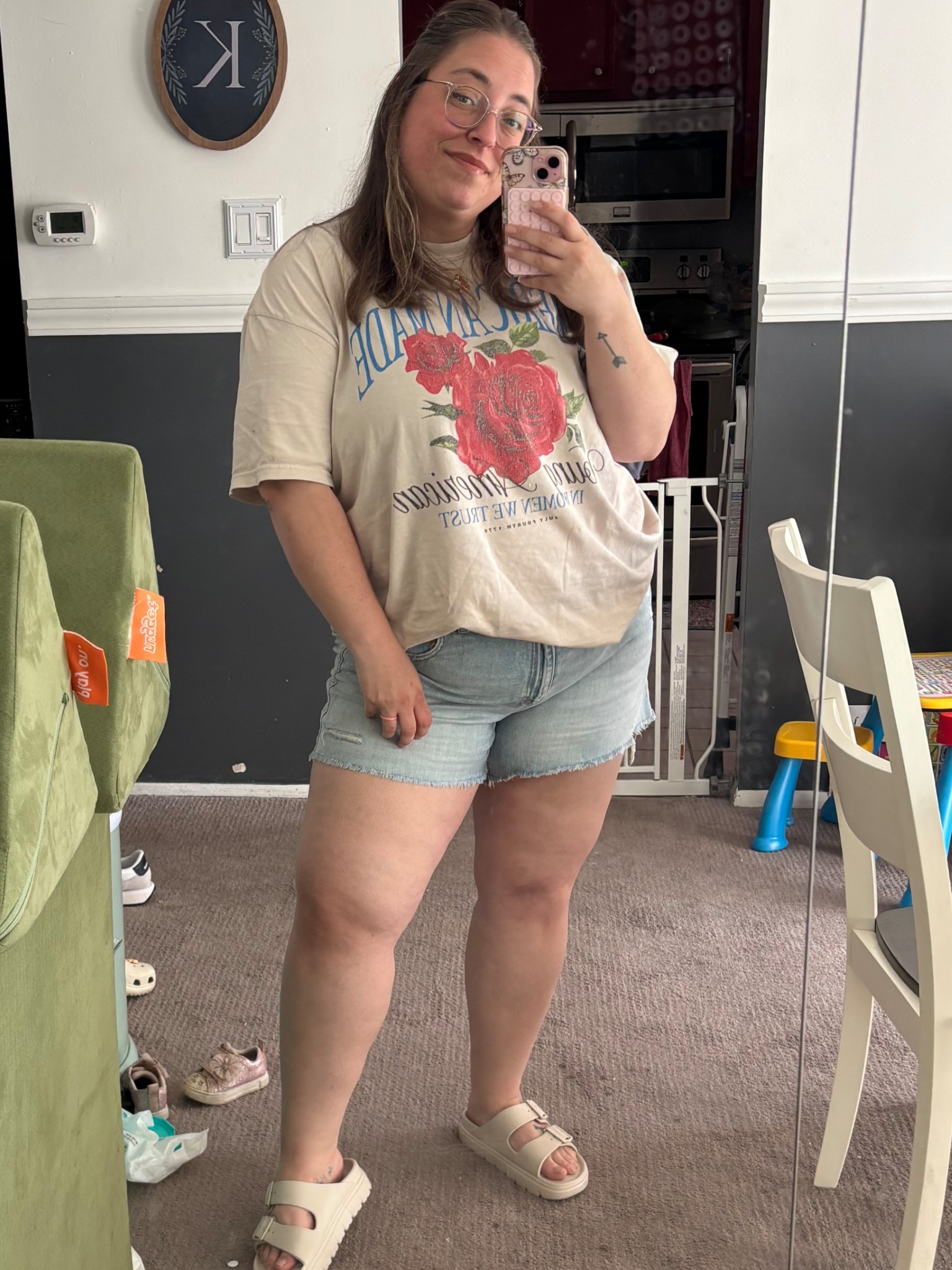MDW OOTD as a SAHM Jean shorts i actually like on sale
Shirt is shop Kristin jones and out of print but her new summer collection drops soon and lots of patriotic fun is to come! 

#LTKPlusSize #LTKMidsize #LTKSummerEdit