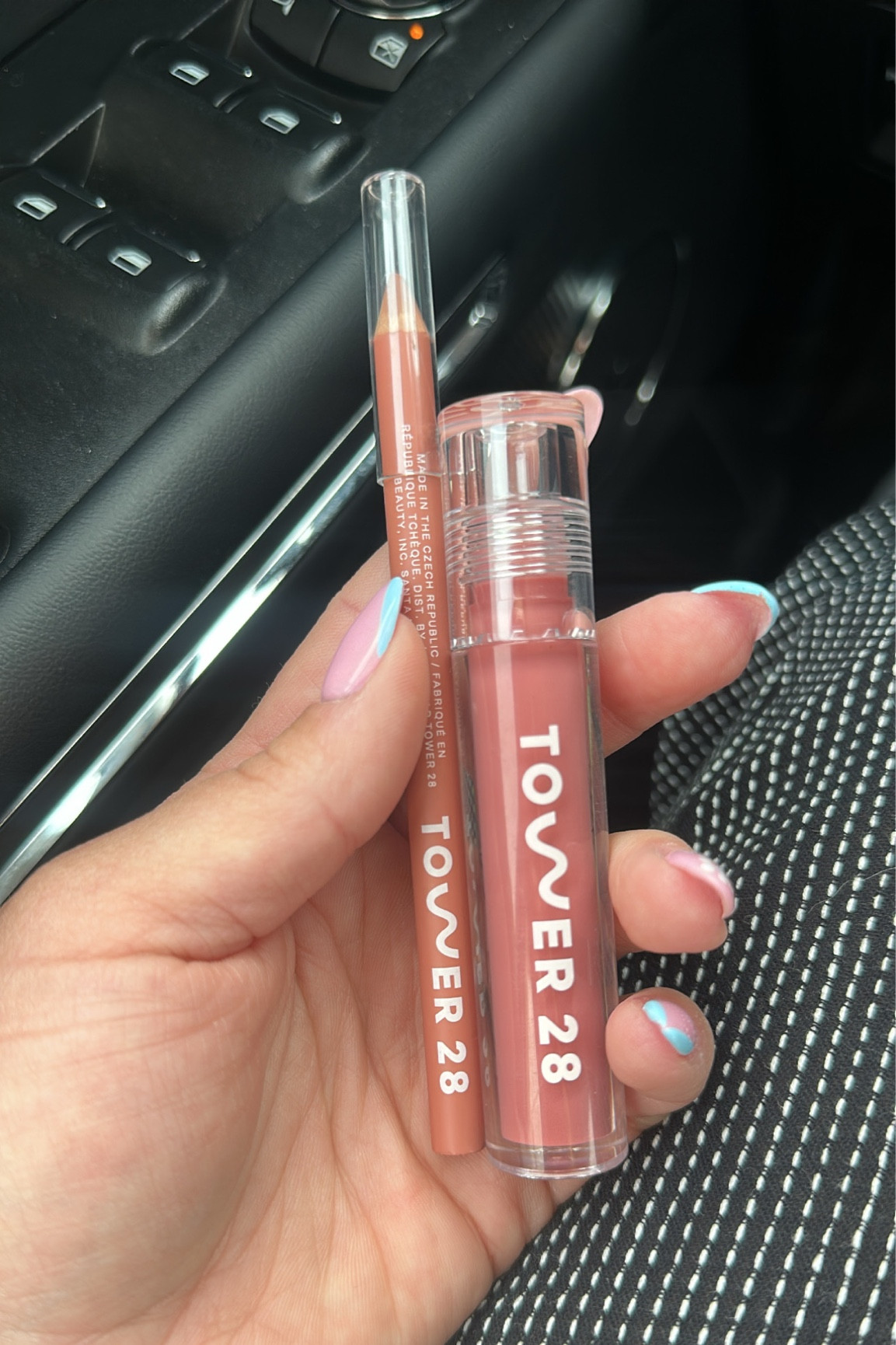 Clean lip combo - spring lip colors 

#LTKFind #LTKunder50 #LTKbeauty