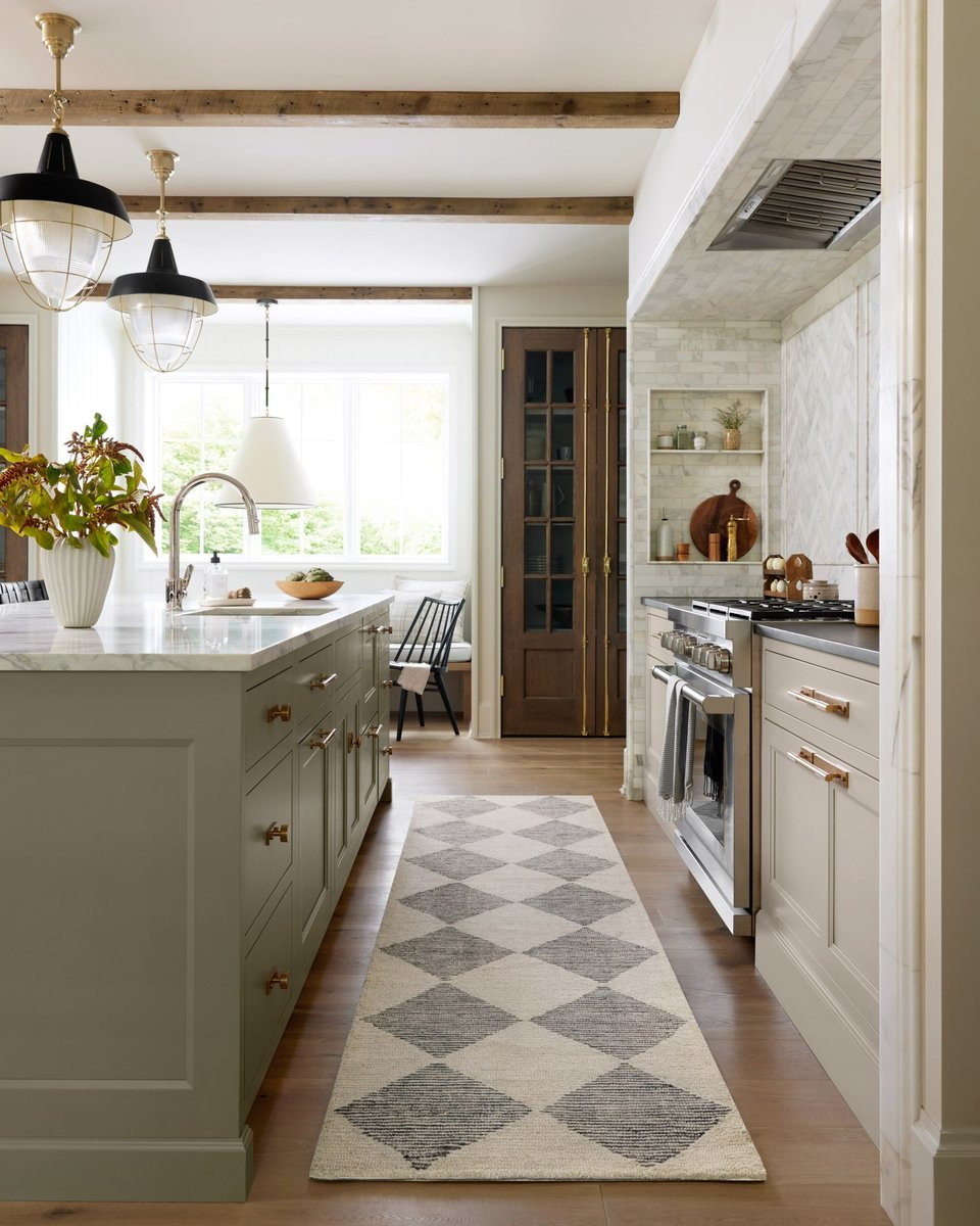 Francis FRA-01 Area Rug | Rugs Direct