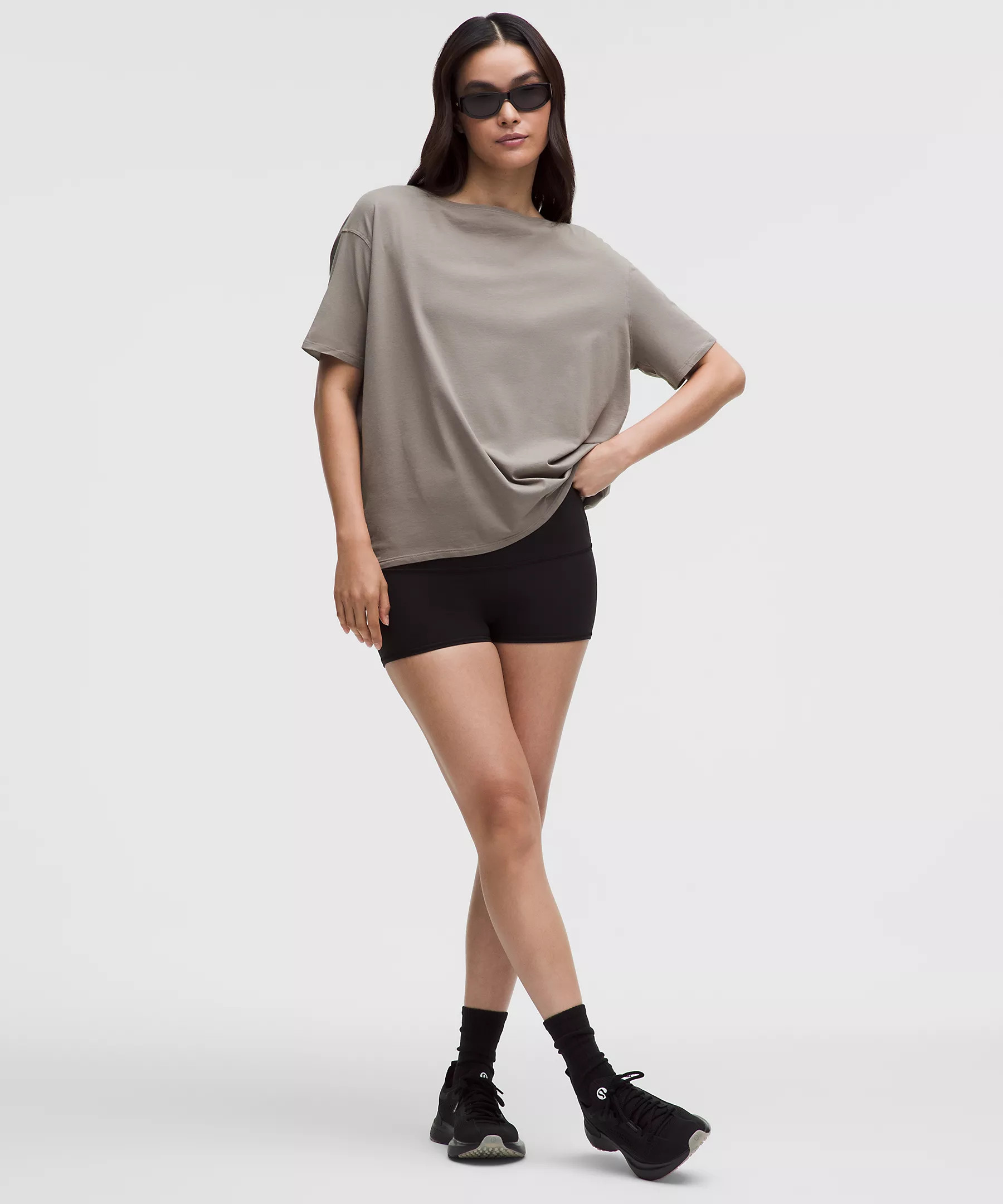 Shake It Out High-Rise Running Short 2.5" | Women's Shorts | lululemon | Lululemon (US)