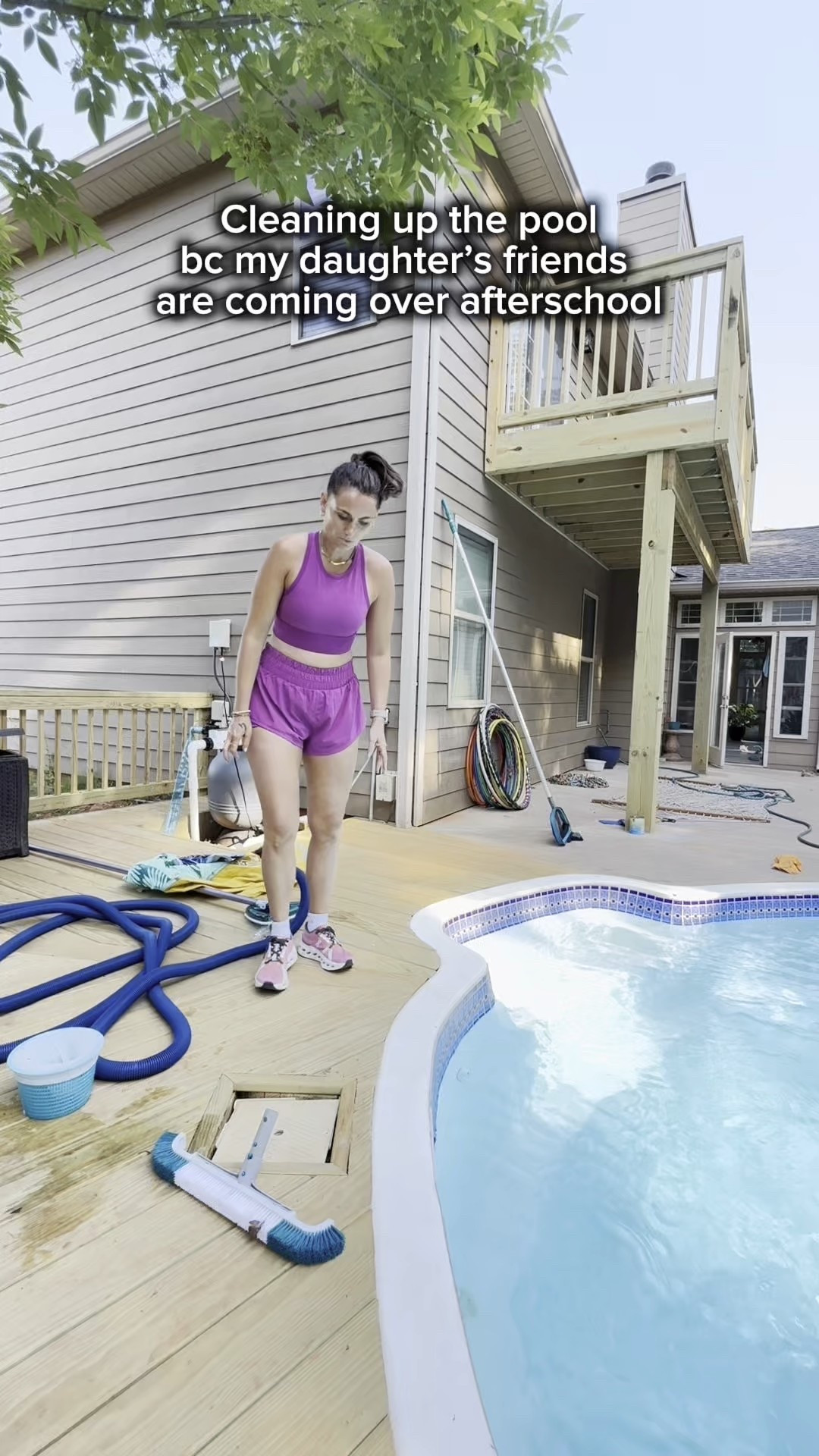 Wearing size medium in top and bottom. I’m 5’9 160lbs

#LTKU #LTKActive #LTKMidsize